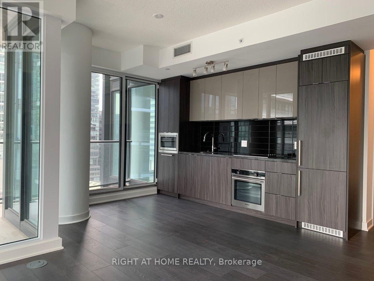 1202 - 125 Blue Jays Way, Toronto (Waterfront Communities), Ontario  M5V 0N5 - Photo 3 - C13857828
