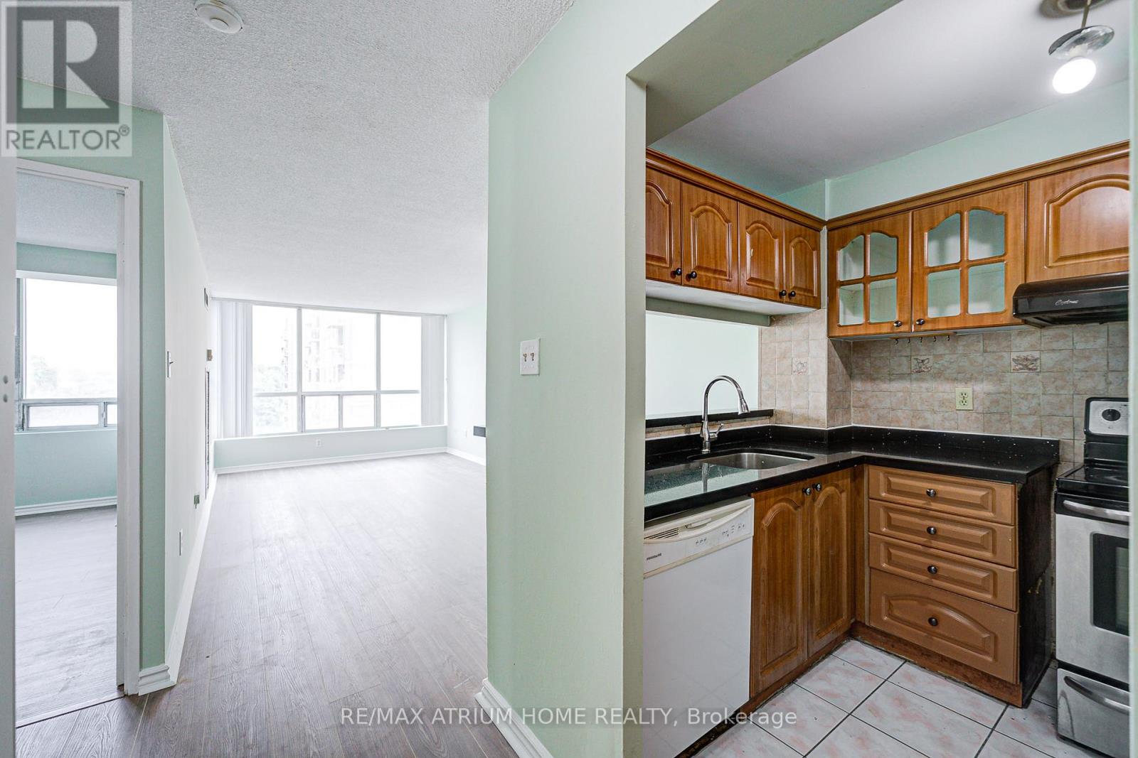 1515 - 3050 Ellesmere Road, Toronto, Ontario  M1E 5E6 - Photo 4 - E13857840