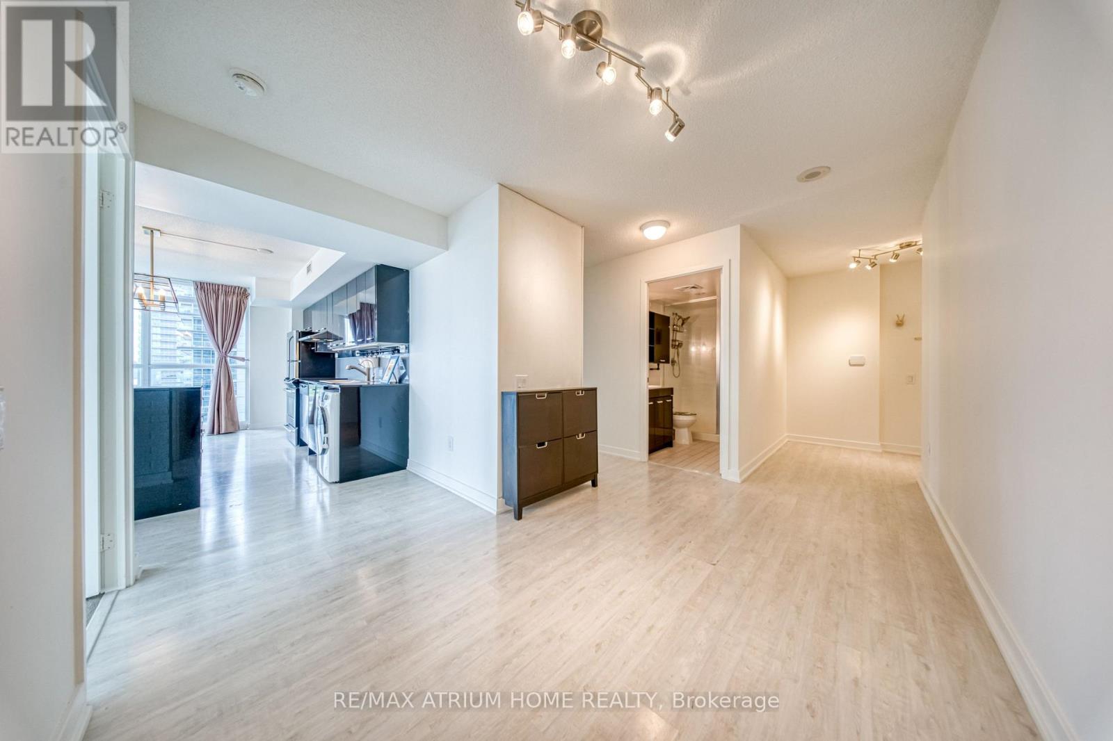 1502 - 29 Singer Court, Toronto, Ontario  M2K 0B3 - Photo 25 - C13796302