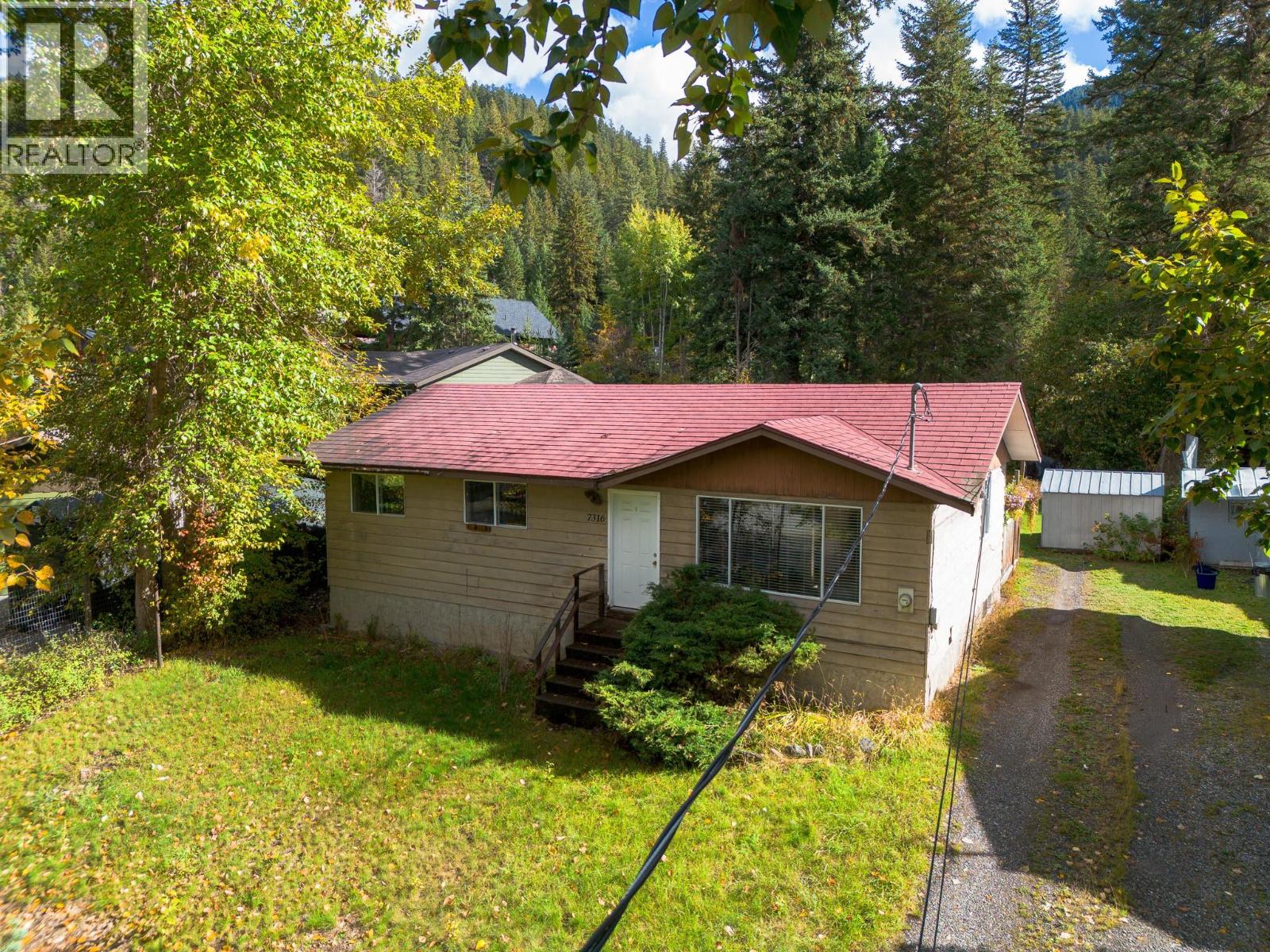 7316 Cahilty Crescent, Kamloops, British Columbia