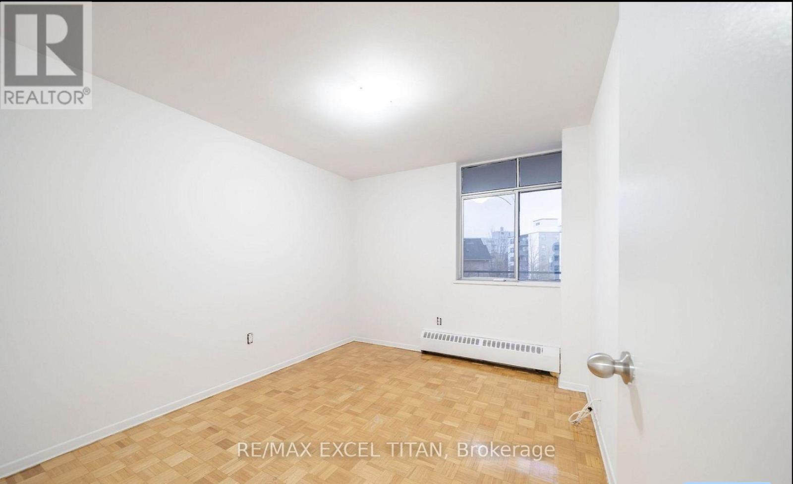204 - 2255 Weston Road, Toronto, Ontario  M9N 1Y5 - Photo 6 - W13857826