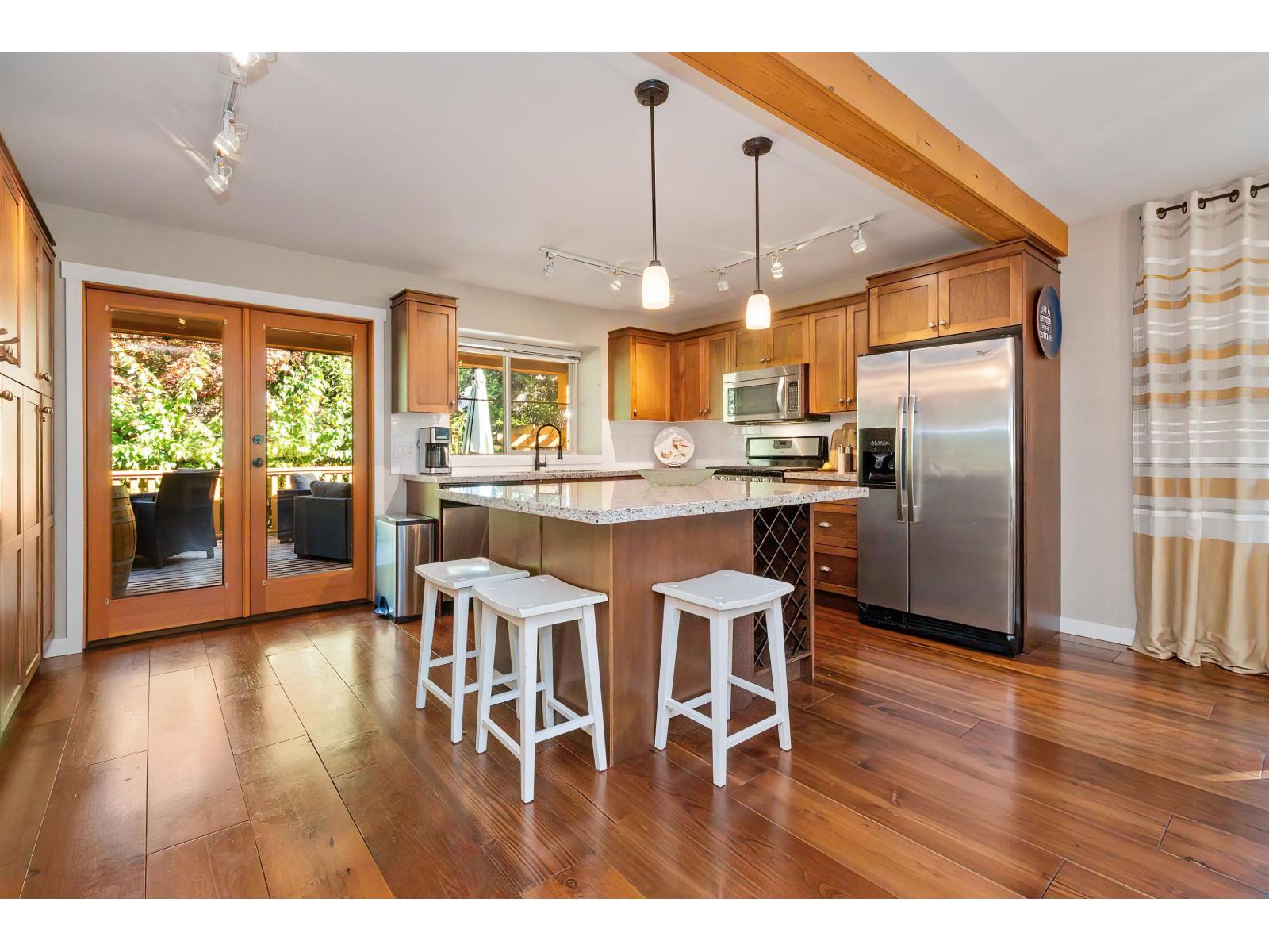 1852 Ravenwood Trail, Cultus Lake South, Lindell Beach, British Columbia  V2R 0E1 - Photo 12 - R3171566