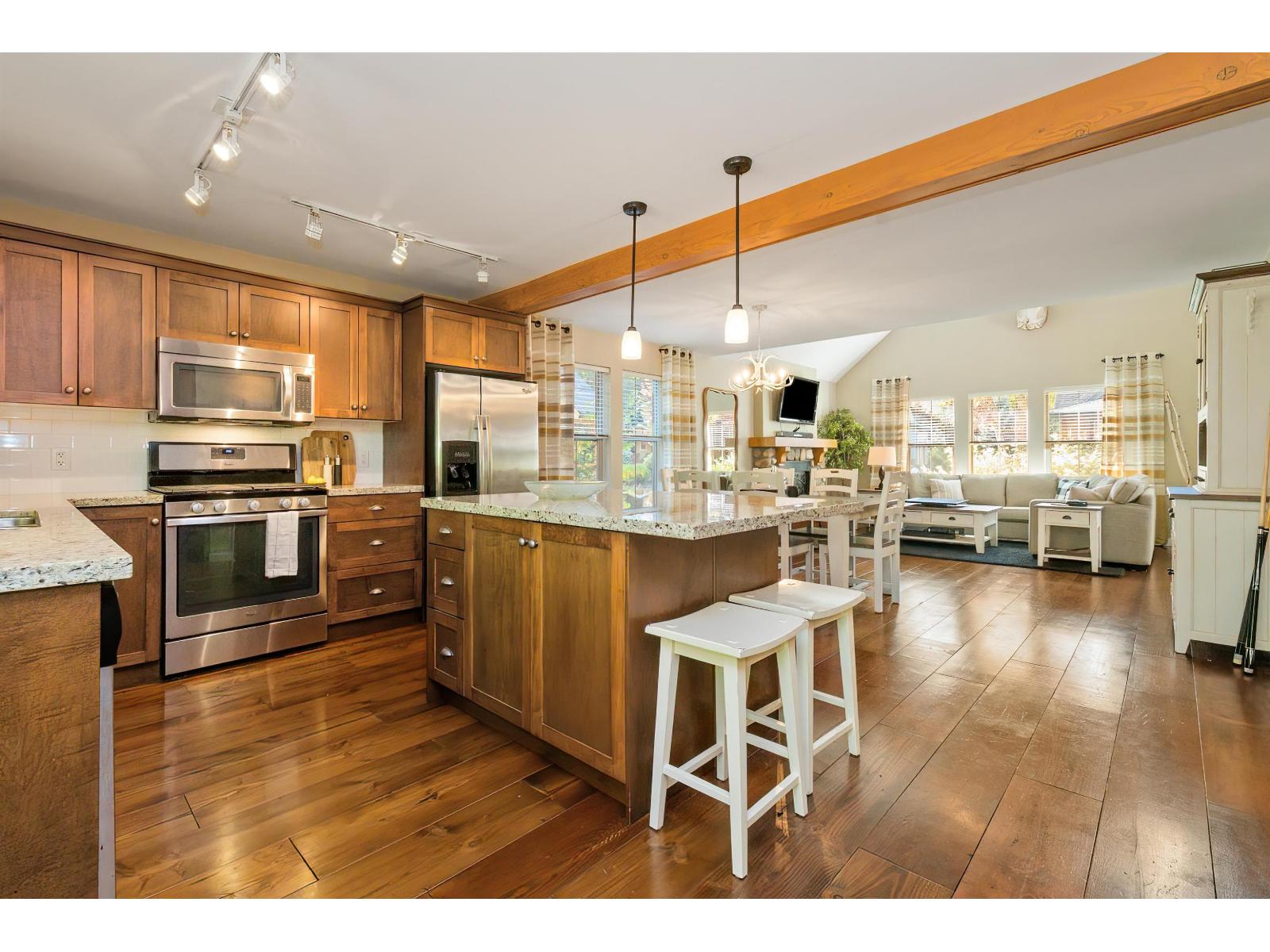 1852 Ravenwood Trail, Cultus Lake South, Lindell Beach, British Columbia  V2R 0E1 - Photo 16 - R3171566