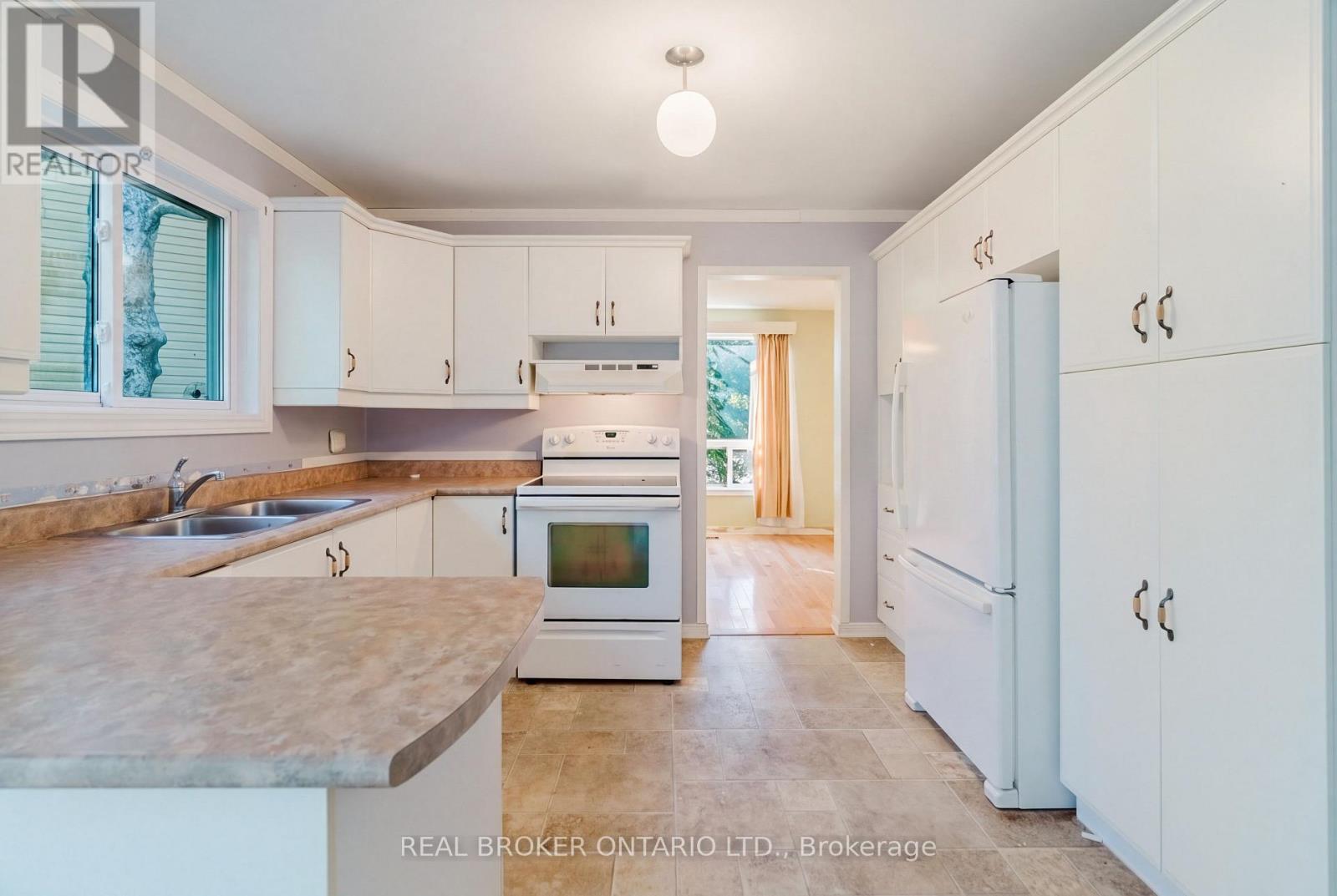 16 Gold Crescent, Russell, Ontario  K4R 1B4 - Photo 13 - X13857900