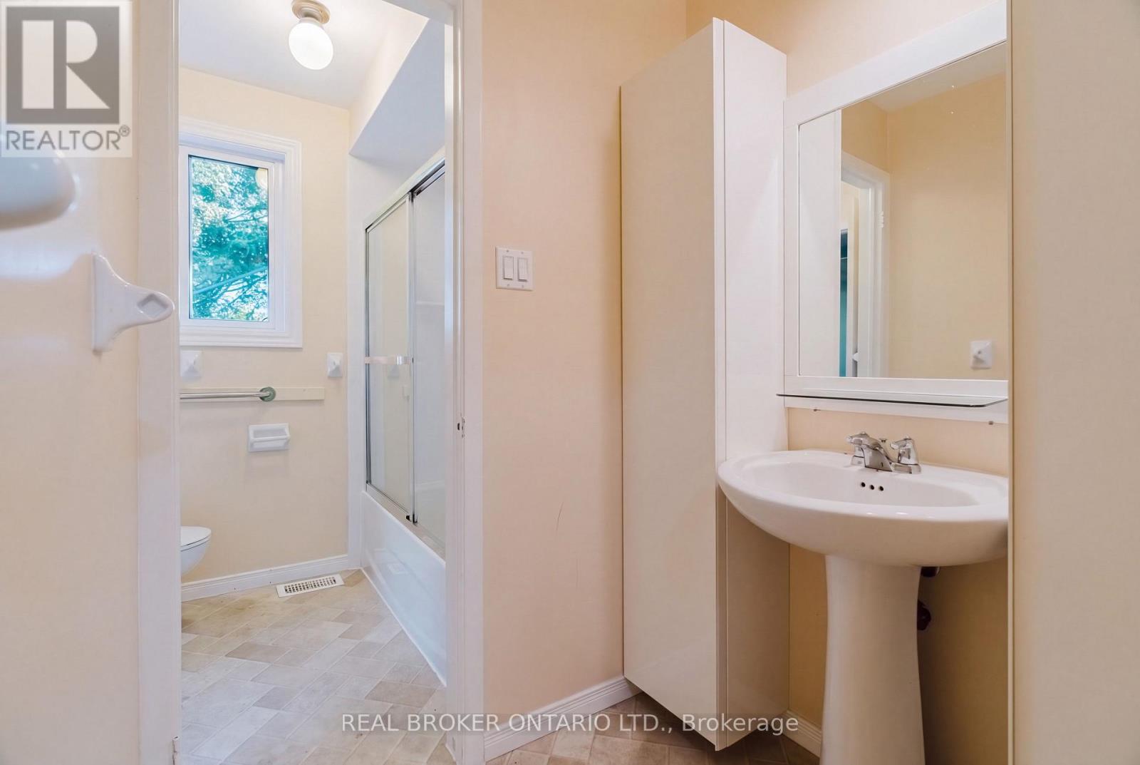 16 Gold Crescent, Russell, Ontario  K4R 1B4 - Photo 19 - X13857900
