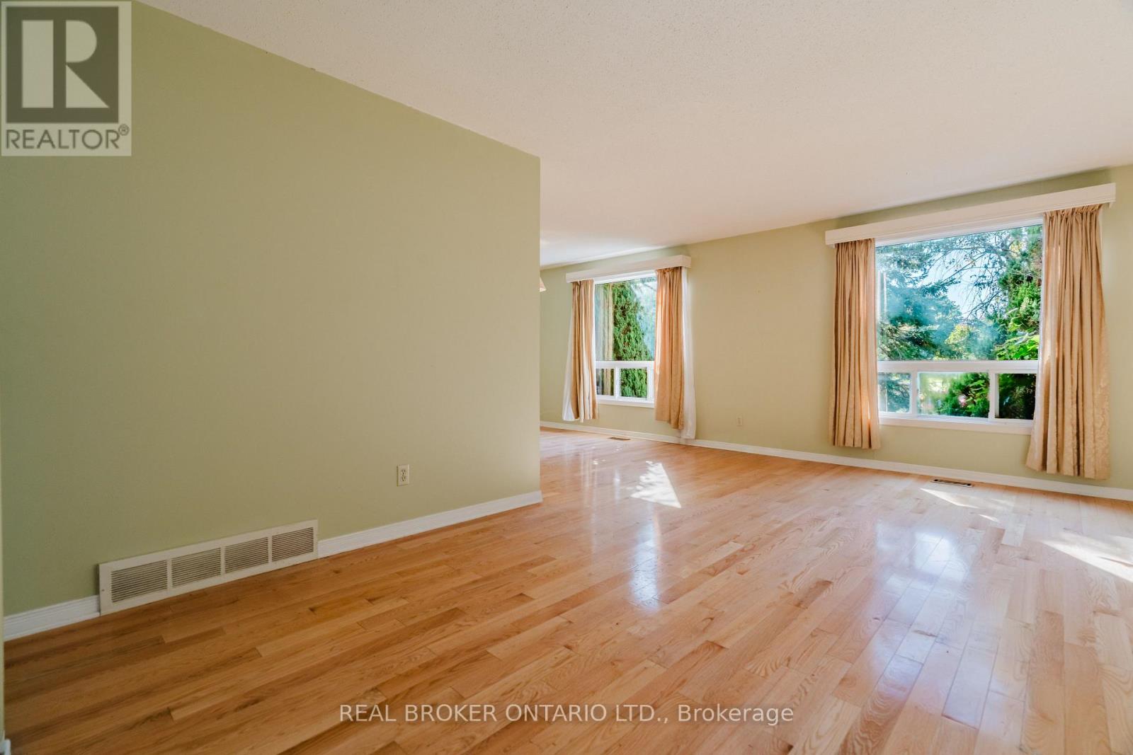 16 Gold Crescent, Russell, Ontario  K4R 1B4 - Photo 5 - X13857900