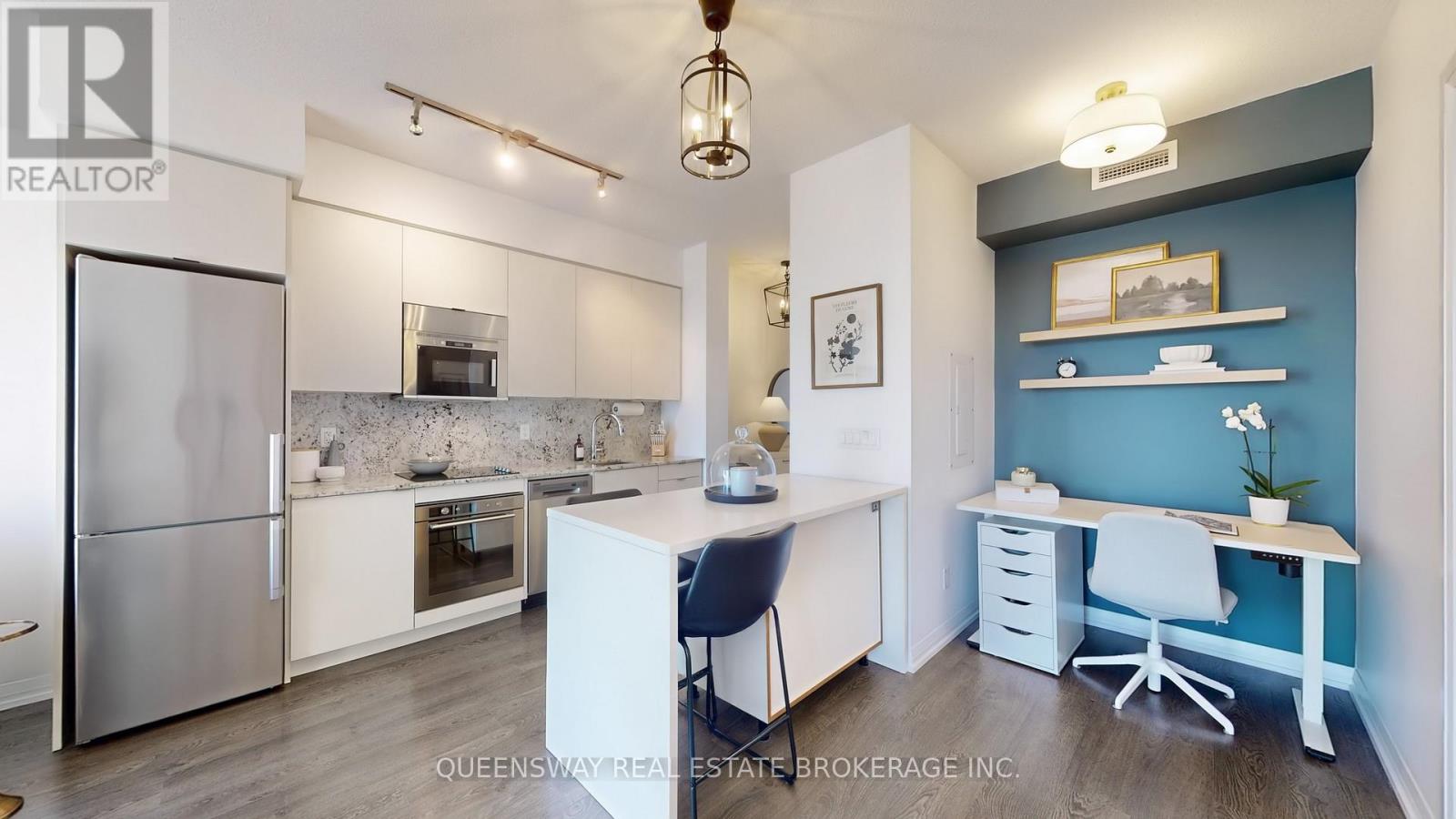 1605 - 101 Erskine Avenue, Toronto, Ontario  M4P 0C5 - Photo 16 - C13857898