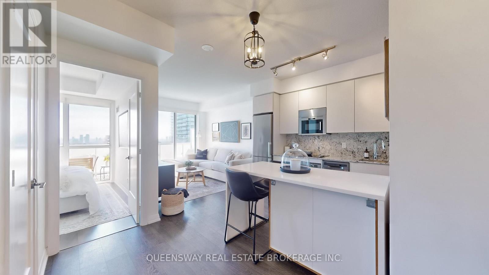 1605 - 101 Erskine Avenue, Toronto, Ontario  M4P 0C5 - Photo 18 - C13857898