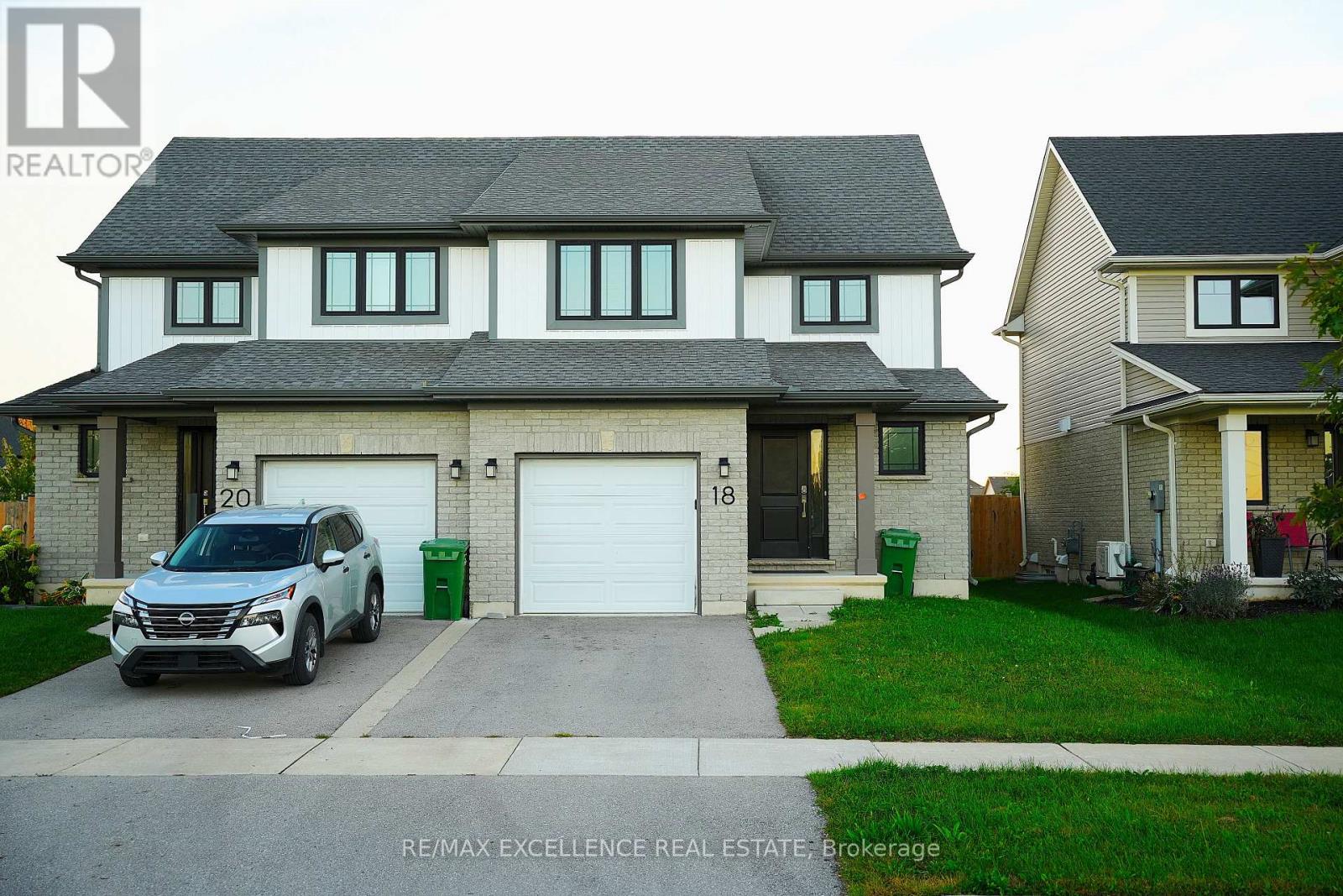 18 Weir Crescent, St. Thomas, Ontario  N5R 0L7 - Photo 2 - X13857892
