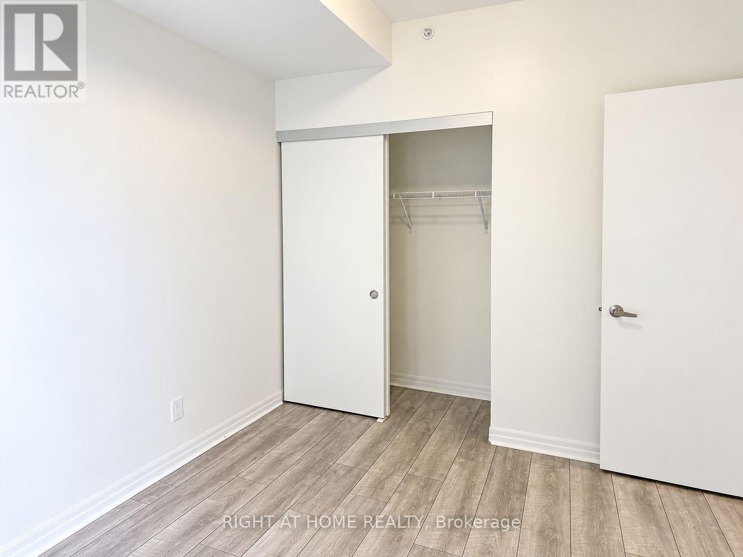 607 - 111 Worsley Street, Barrie, Ontario  L4M 5R5 - Photo 25 - S13653406