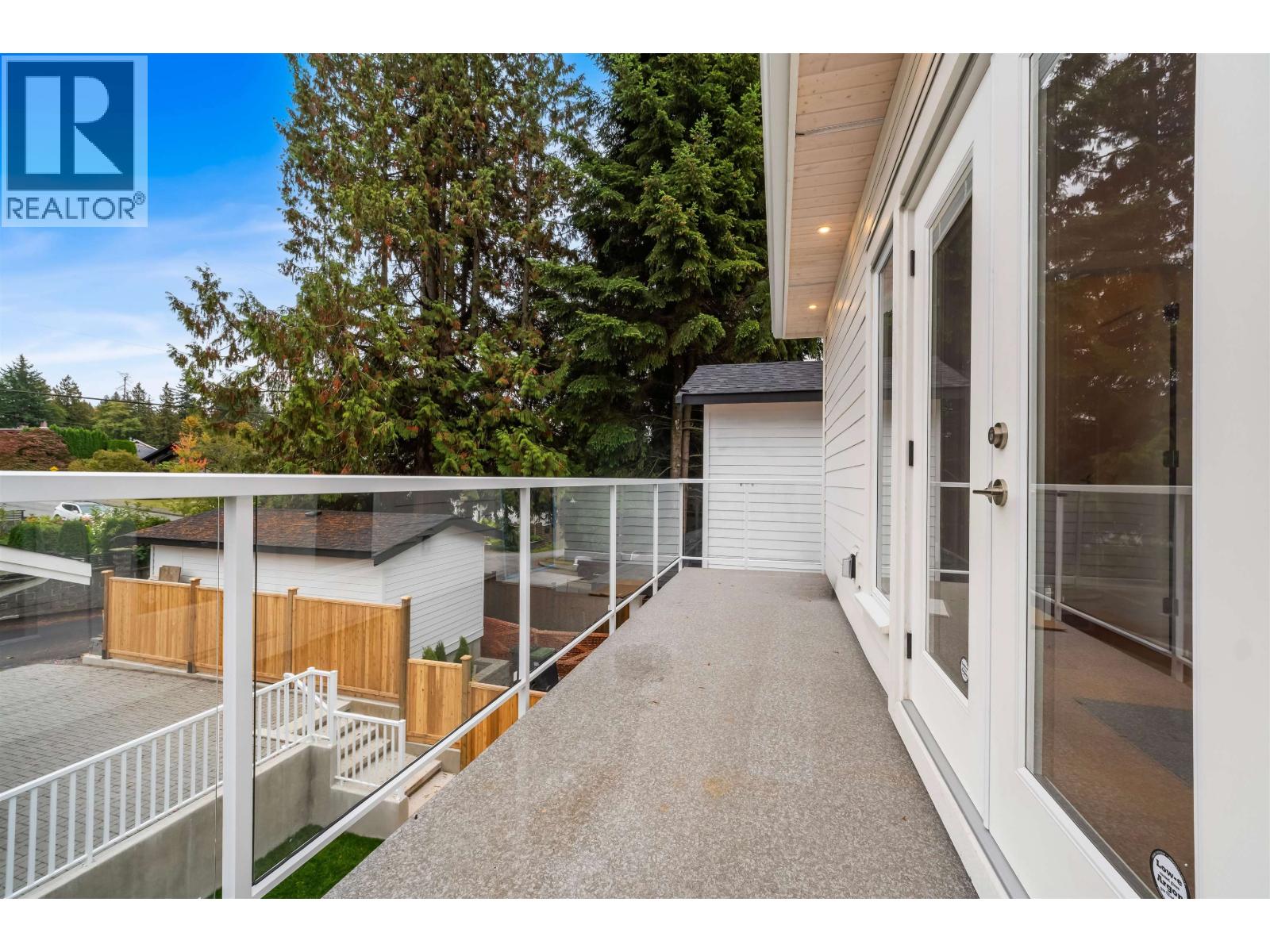 2008 Westview Drive, North Vancouver, British Columbia  V7M 3B2 - Photo 26 - R3171423