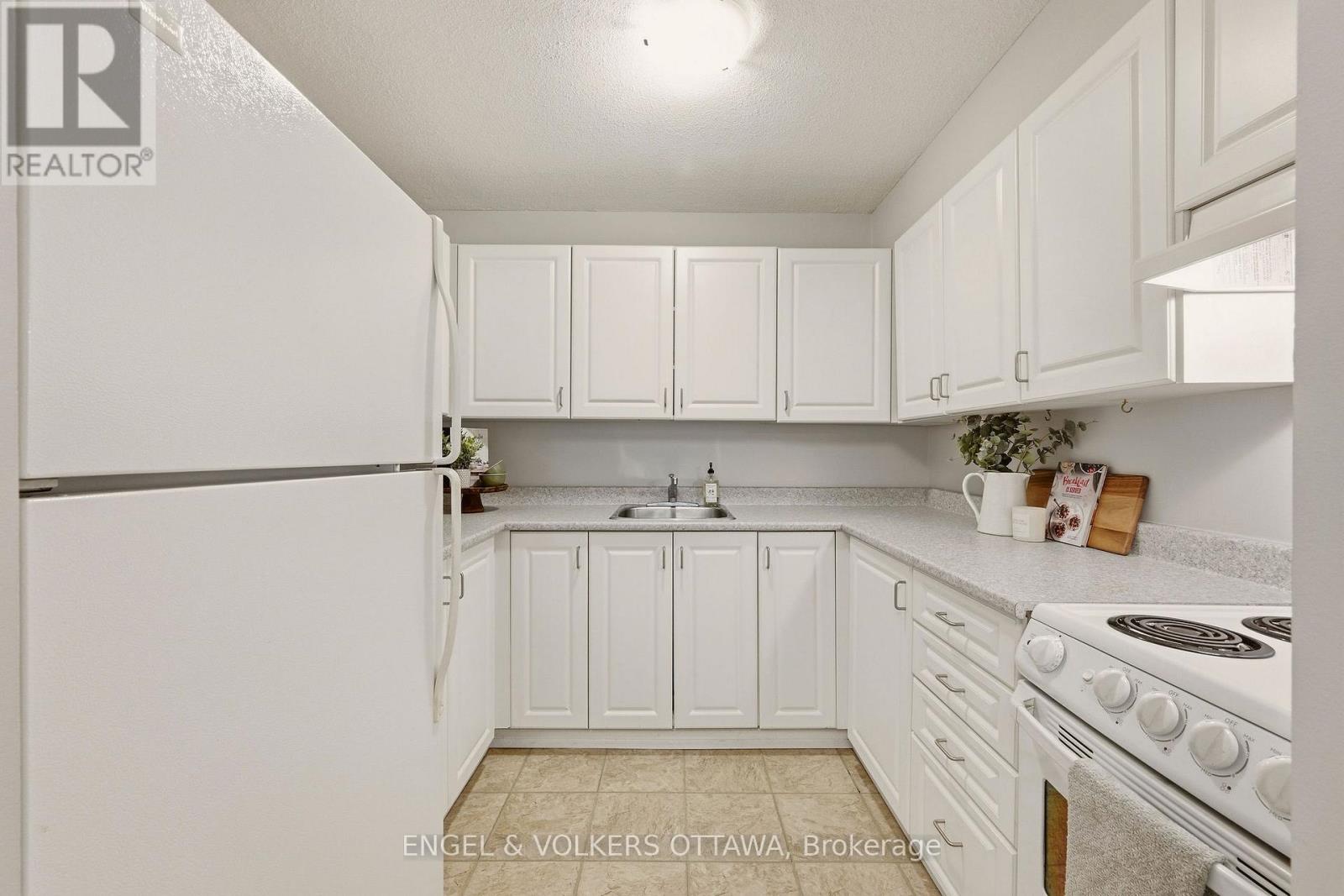 606 - 475 Laurier Avenue W, Ottawa, Ontario  K1R 7X1 - Photo 16 - X13857932