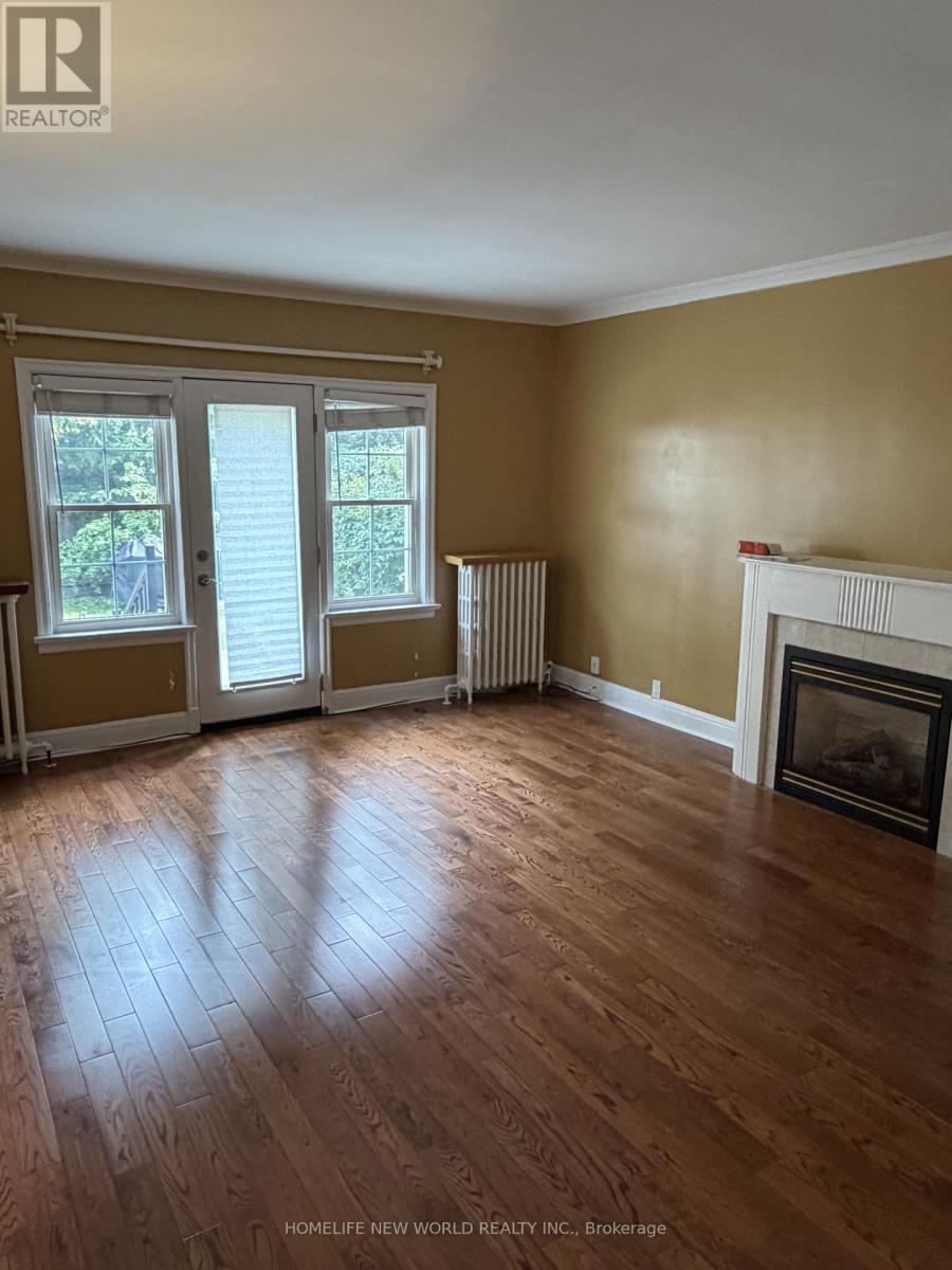 4 - 1217 Avenue Road, Toronto, Ontario  M5N 2G5 - Photo 3 - C13857910