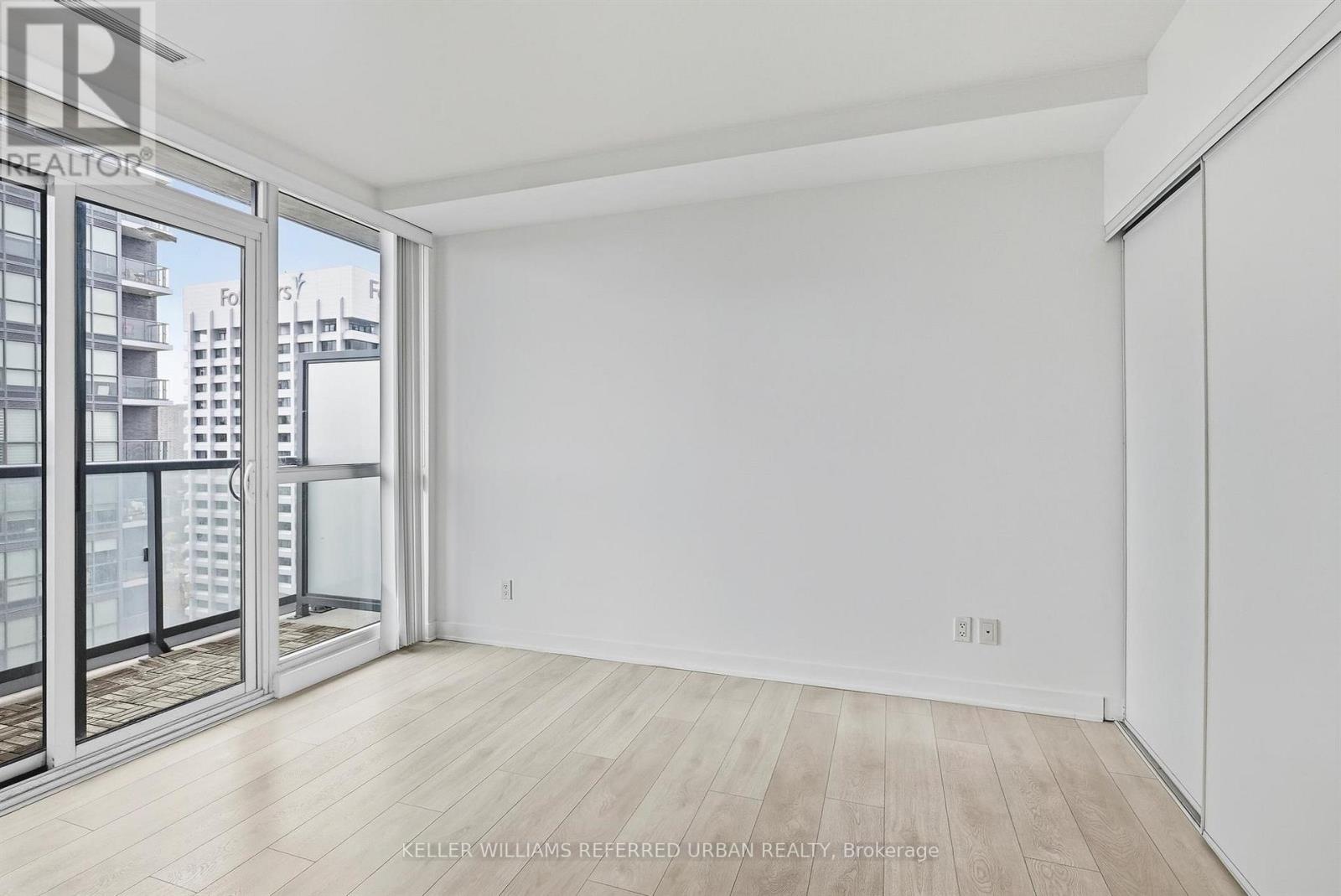 2207 - 6 Sonic Way, Toronto, Ontario  M3C 0P1 - Photo 13 - C13857912