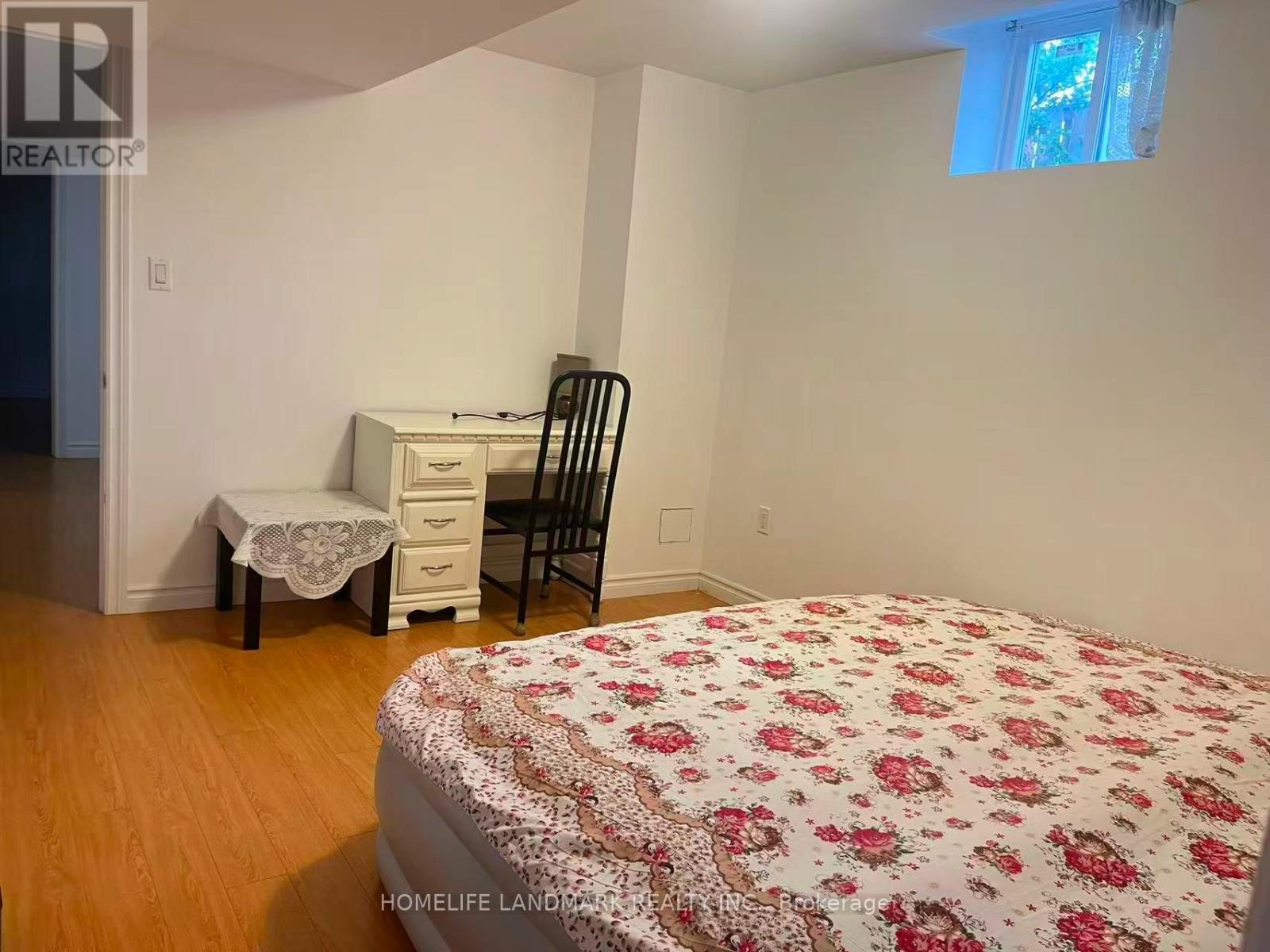 69 Hazelmere Drive, Richmond Hill, Ontario  L4B 1W8 - Photo 7 - N13857908
