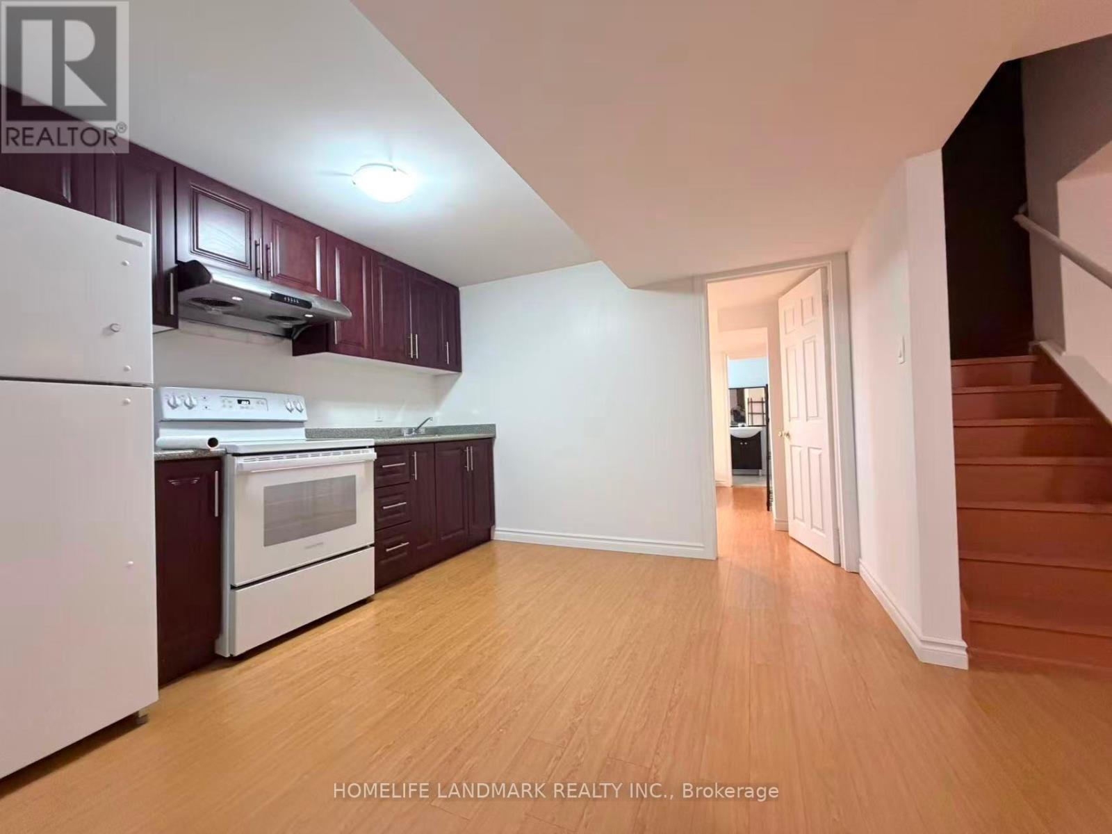 69 Hazelmere Drive, Richmond Hill, Ontario  L4B 1W8 - Photo 9 - N13857908