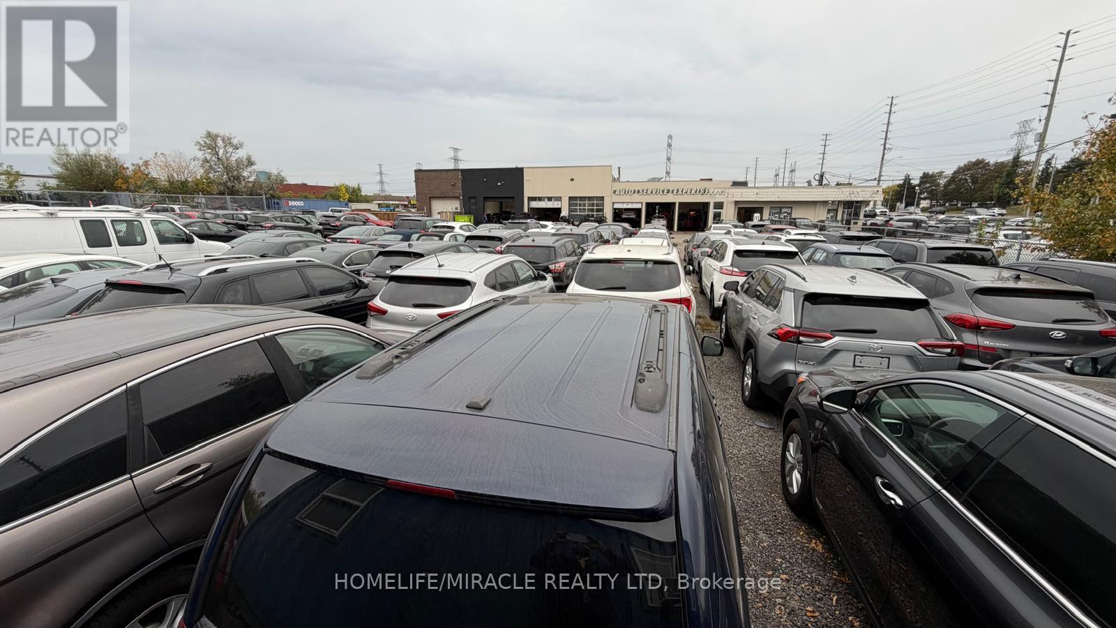 #4 - 5657 HWY 7, Vaughan, Ontario