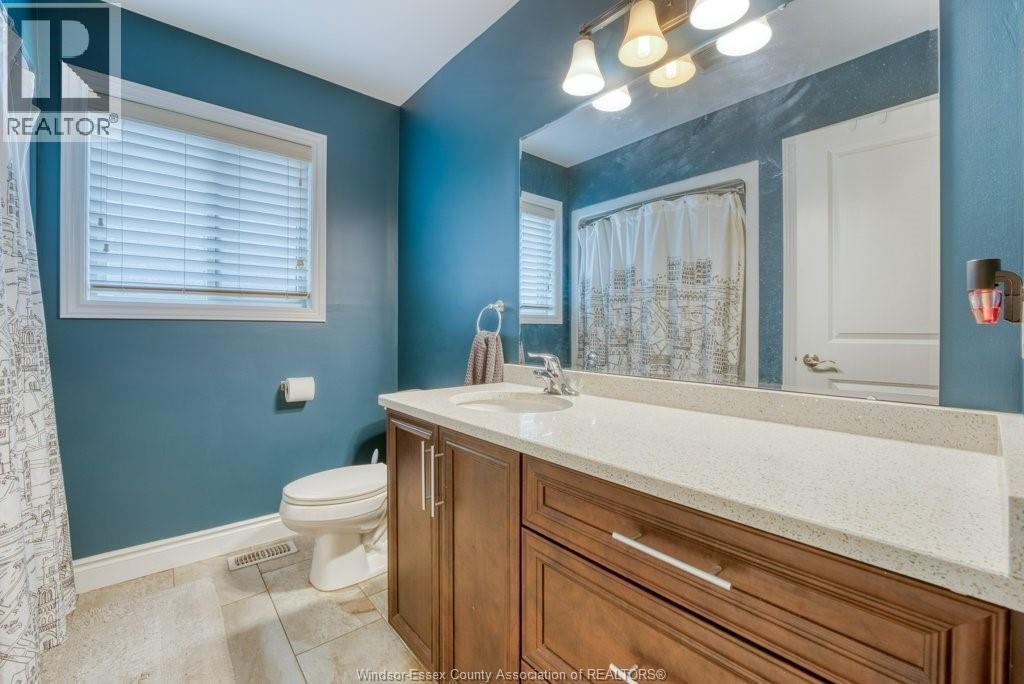 415 Rosewood Drive, Lakeshore, Ontario  N8L 1B9 - Photo 19 - 26024278