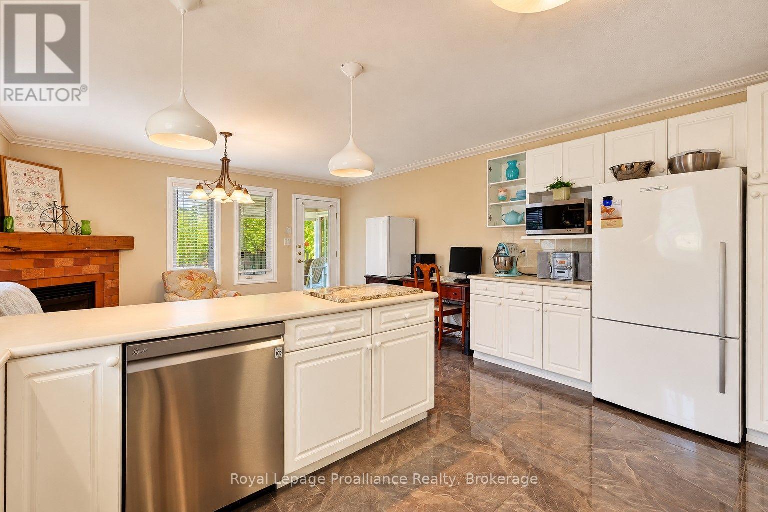 30 Heartwood Drive, Belleville, Ontario  K8P 5L9 - Photo 15 - X13597814