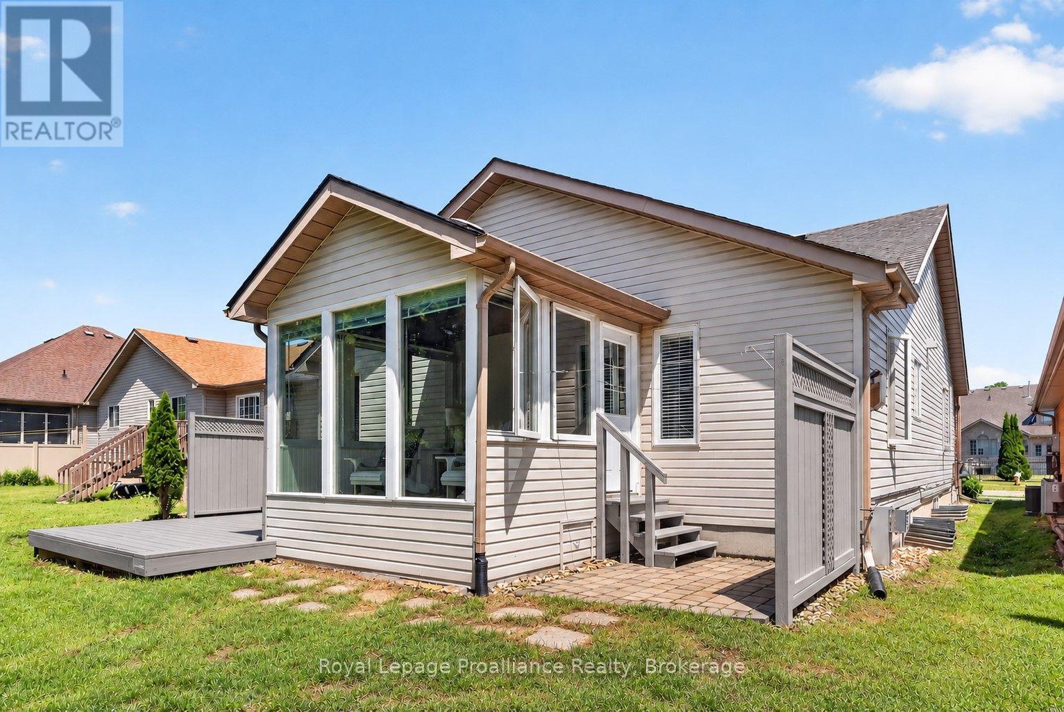 30 Heartwood Drive, Belleville, Ontario  K8P 5L9 - Photo 42 - X13597814
