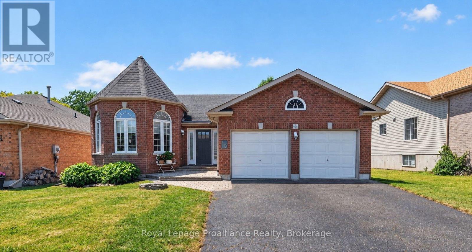30 Heartwood Drive, Belleville, Ontario  K8P 5L9 - Photo 4 - X13597814