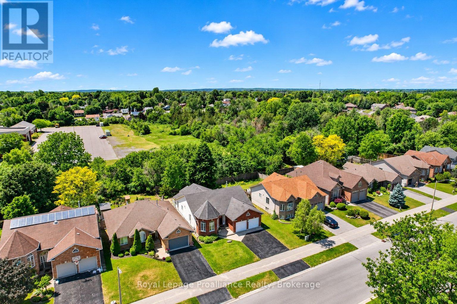 30 Heartwood Drive, Belleville, Ontario  K8P 5L9 - Photo 45 - X13597814