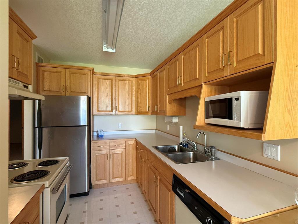 5 1313 1st Street S, Swan River, Manitoba  R0L 1Z0 - Photo 4 - 202624714
