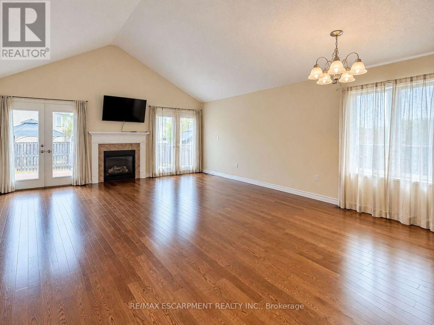 81 Bellagio Avenue, Hamilton, Ontario  L0R 1P0 - Photo 10 - X13856116