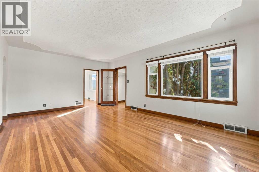 1312 17 Avenue Nw, Calgary, Alberta  t2m 0r1 - Photo 5 - A2349823