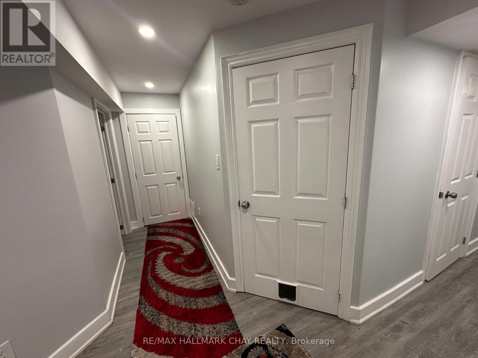 142 Summerset Drive, Barrie, Ontario  L4N 6G5 - Photo 9 - S13857958