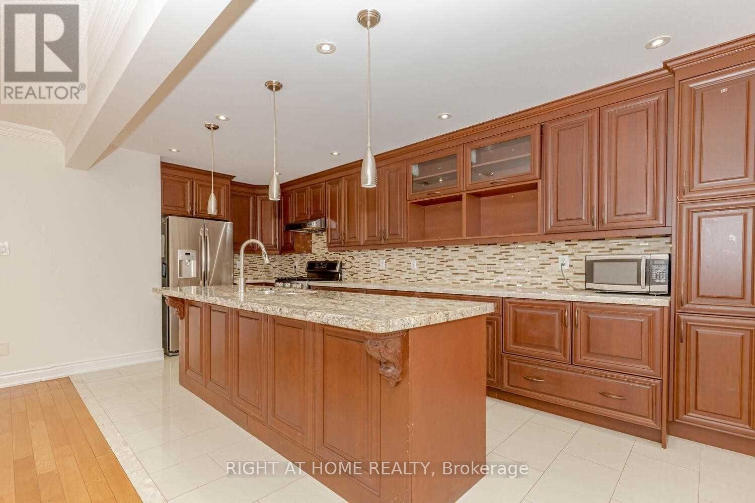 3300 Respond Road, Mississauga, Ontario  L5M 7X4 - Photo 11 - W13857968