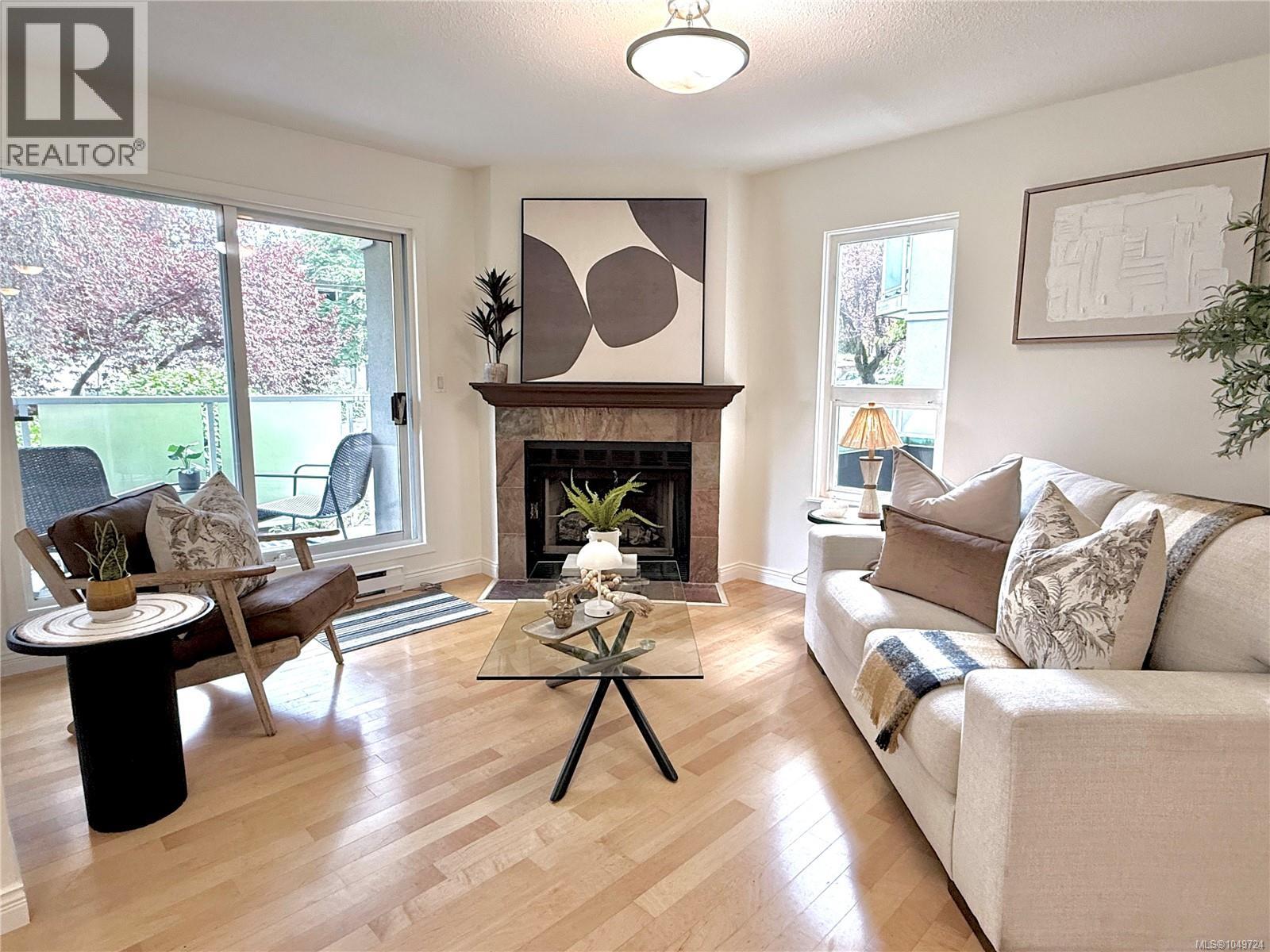 201 2520 Wark St, Victoria, British Columbia