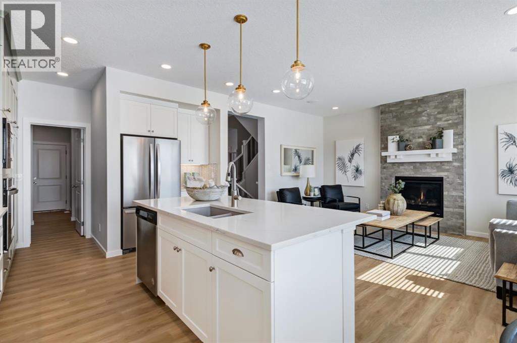 79 Creekside Rise SW, Calgary, Alberta  T2X 6G8 - Photo 2 - A2346255