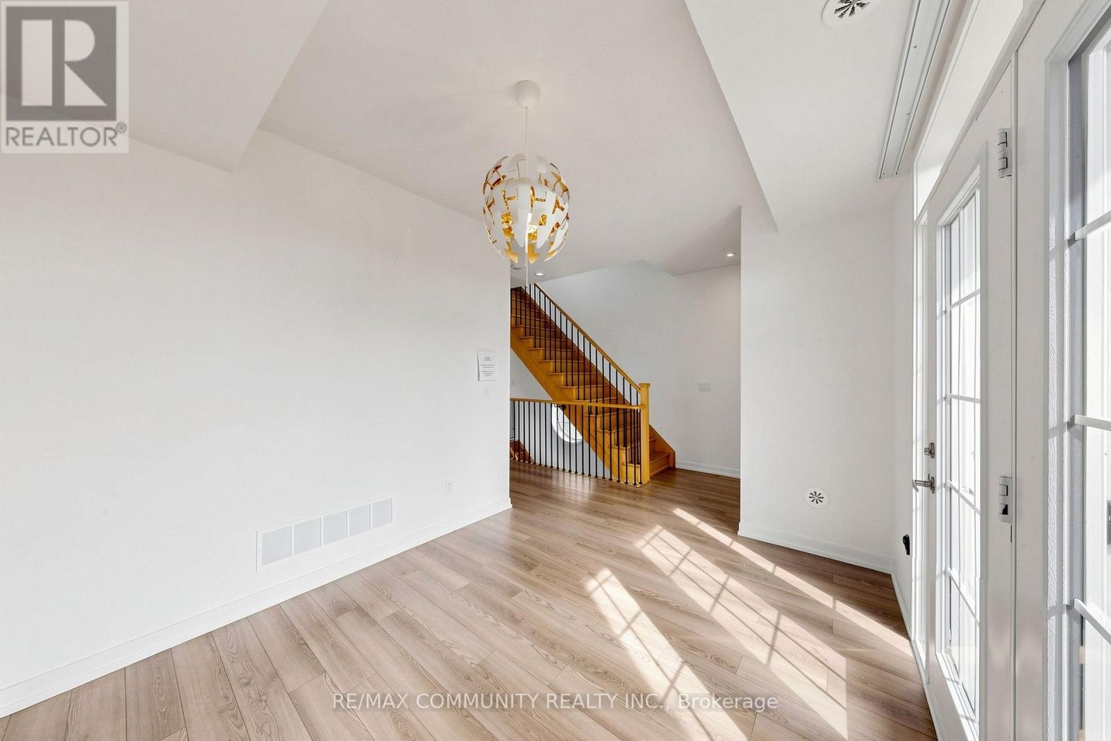 221 Harding Park Street, Newmarket, Ontario  L3Y 0E3 - Photo 23 - N13853286