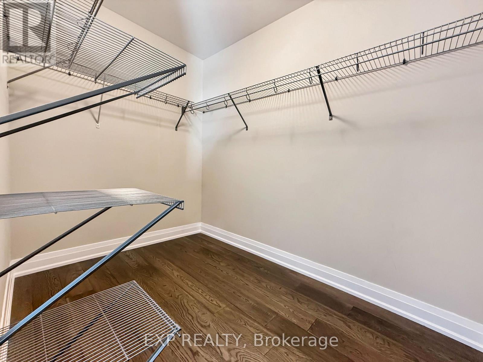 922 Isaac Phillips Way, Newmarket, Ontario  L3X 2Y8 - Photo 34 - N13858014