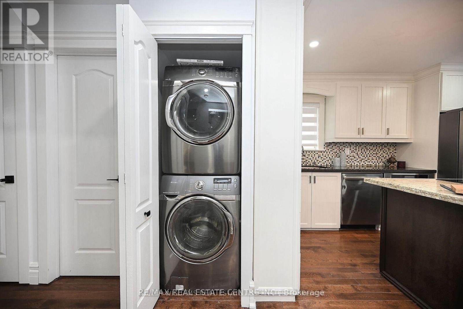 3845 Althorpe   (Upper ) Circle, Mississauga, Ontario  L5N 7G5 - Photo 19 - W13857990