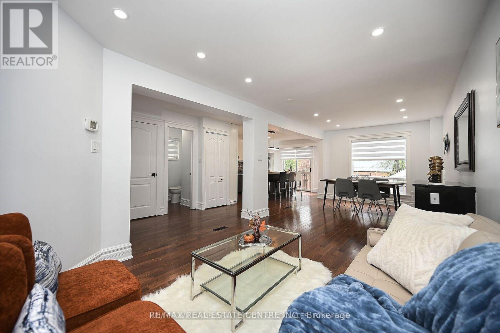 3845 Althorpe   (Upper ) Circle, Mississauga, Ontario  L5N 7G5 - Photo 8 - W13857990