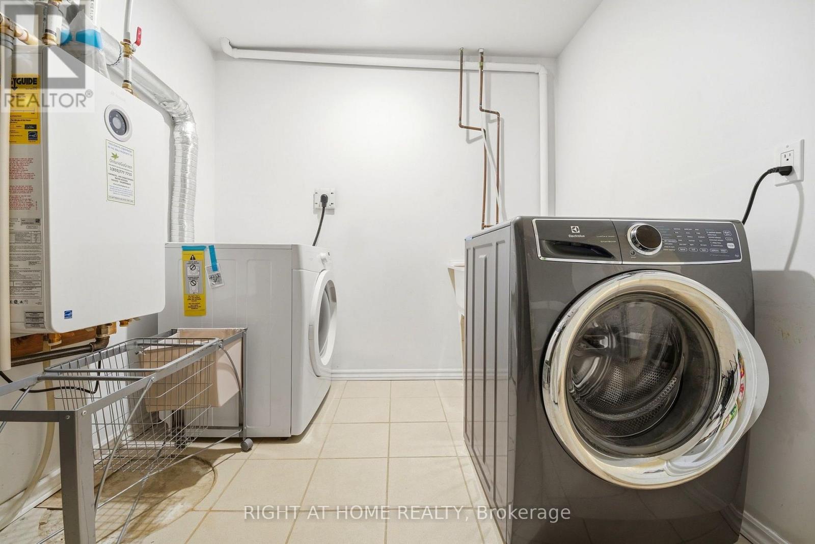 2 - 23 West Deane Park Drive, Toronto, Ontario  M9B 2R5 - Photo 30 - W13858002