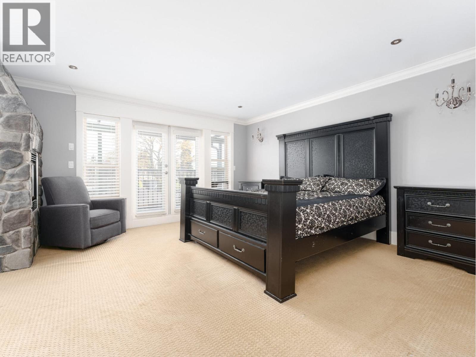 8588 Armstrong Avenue, Burnaby, British Columbia  V3N 2H5 - Photo 12 - R3171568