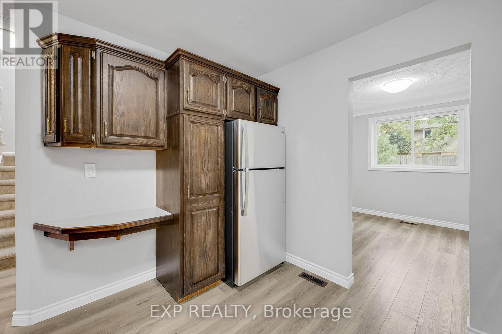 10 Donegel Place, Hamilton, Ontario  L9A 4Z6 - Photo 17 - X13858032