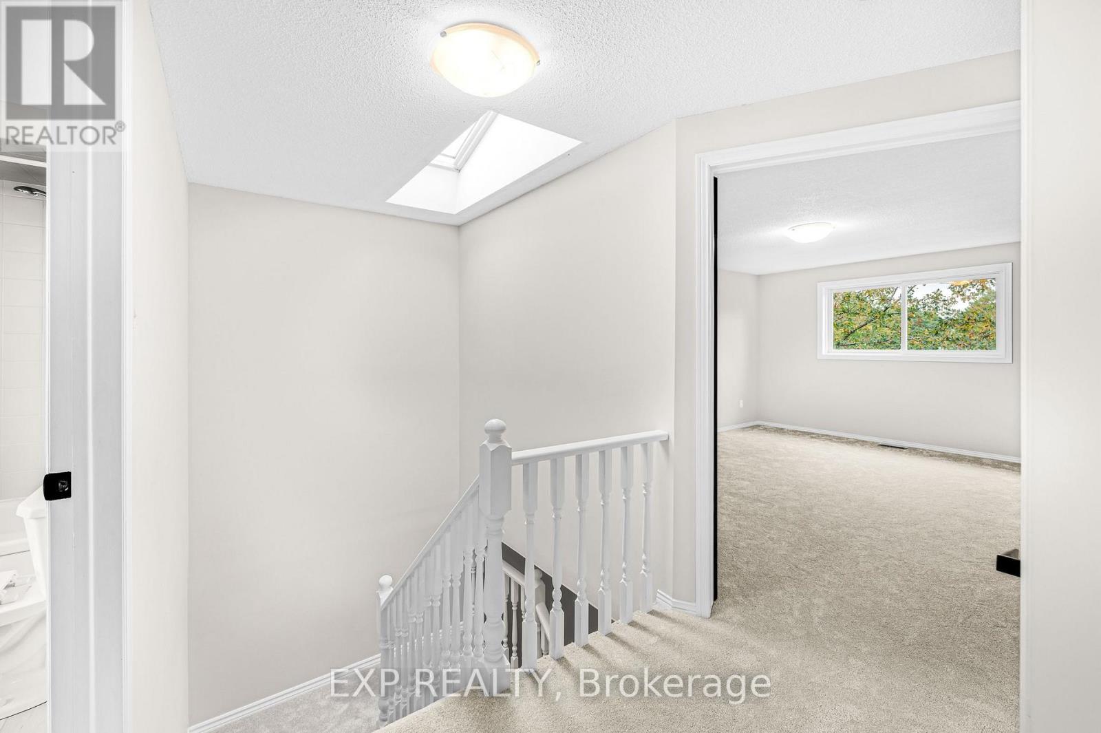 10 Donegel Place, Hamilton, Ontario  L9A 4Z6 - Photo 29 - X13858032