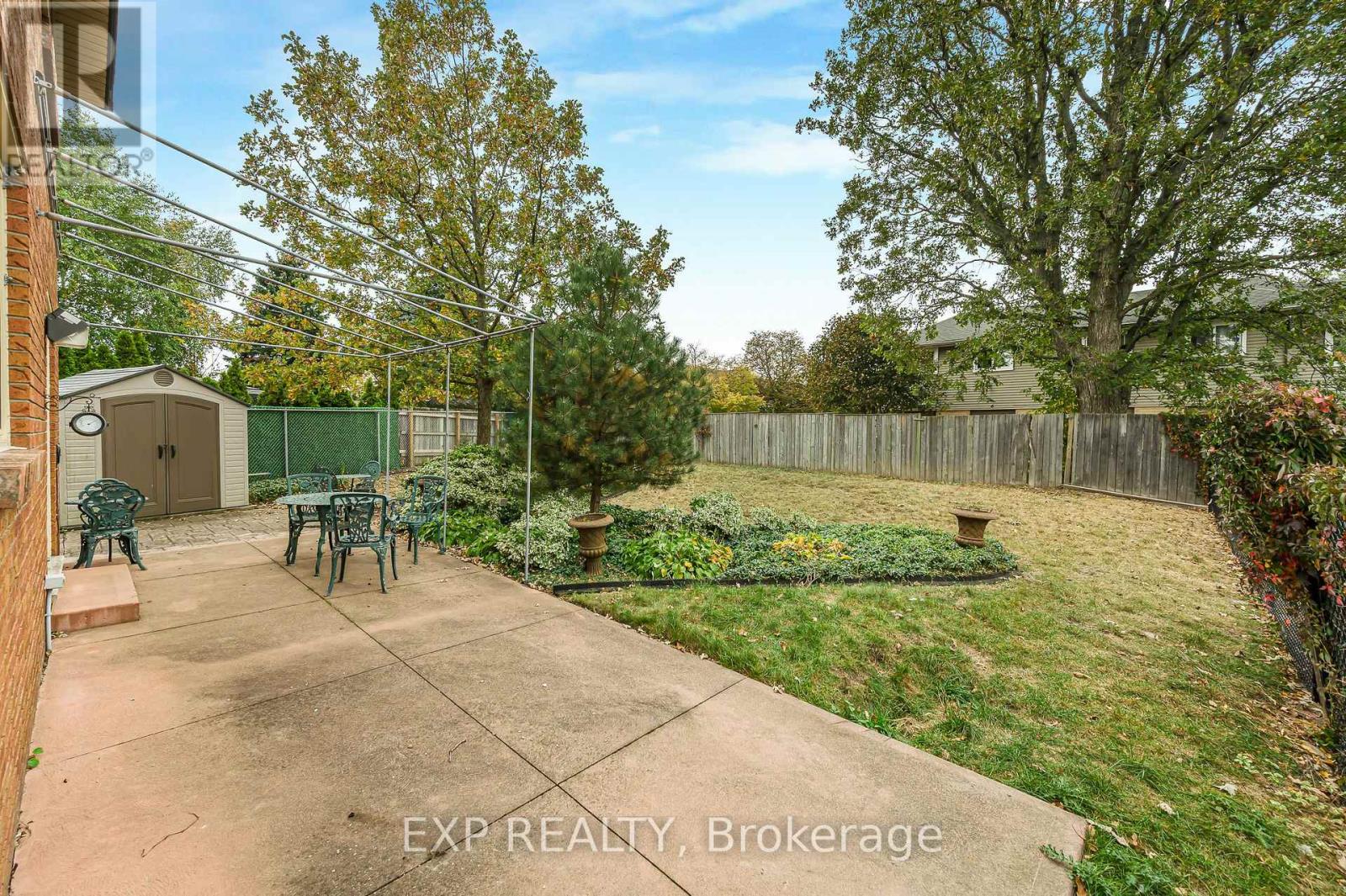 10 Donegel Place, Hamilton, Ontario  L9A 4Z6 - Photo 39 - X13858032