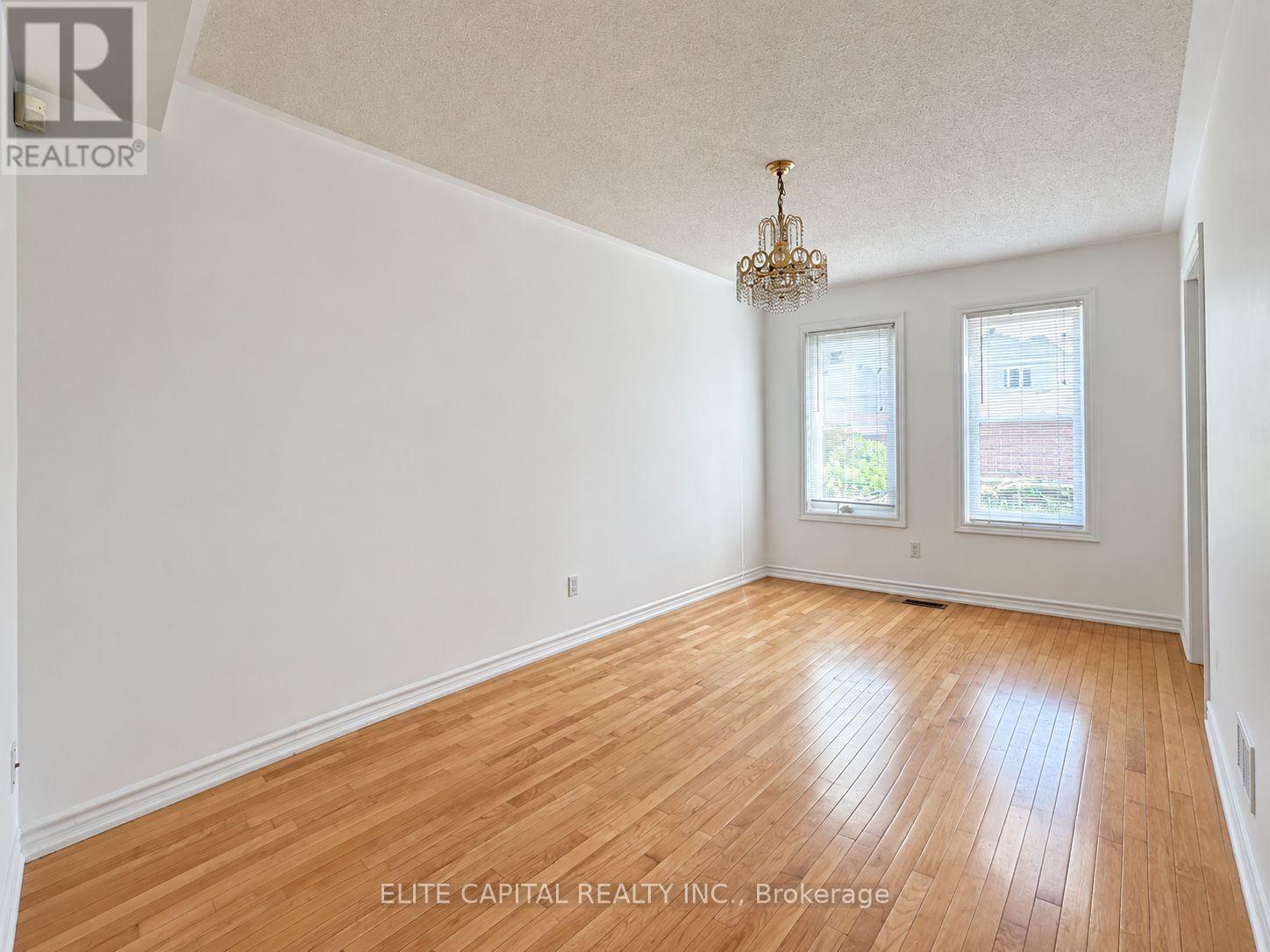 195 South Unionville Avenue, Markham, Ontario  L3R 5S6 - Photo 4 - N13858022