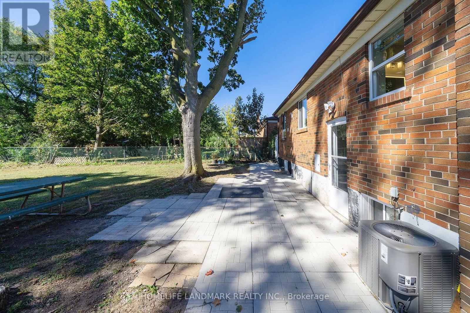 236 Southview Road, Oakville, Ontario  L6K 2P4 - Photo 15 - W13858042