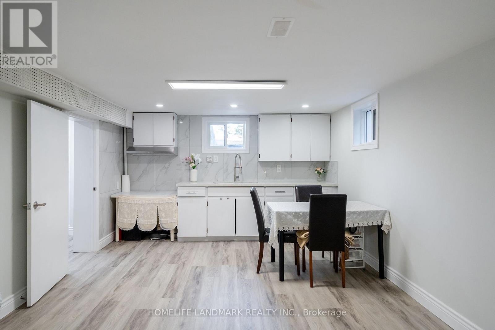 236 Southview Road, Oakville, Ontario  L6K 2P4 - Photo 42 - W13858042