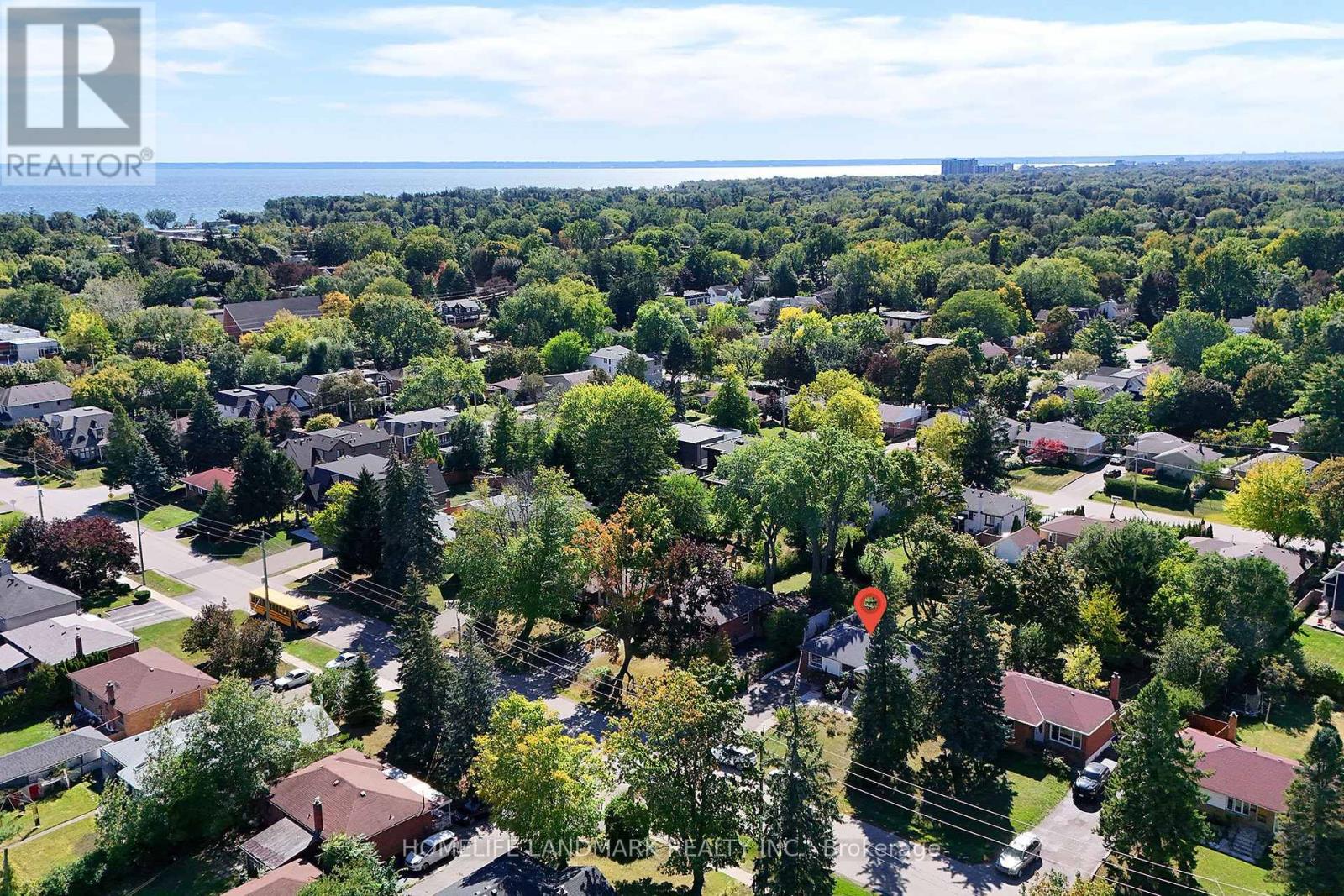 236 Southview Road, Oakville, Ontario  L6K 2P4 - Photo 7 - W13858042