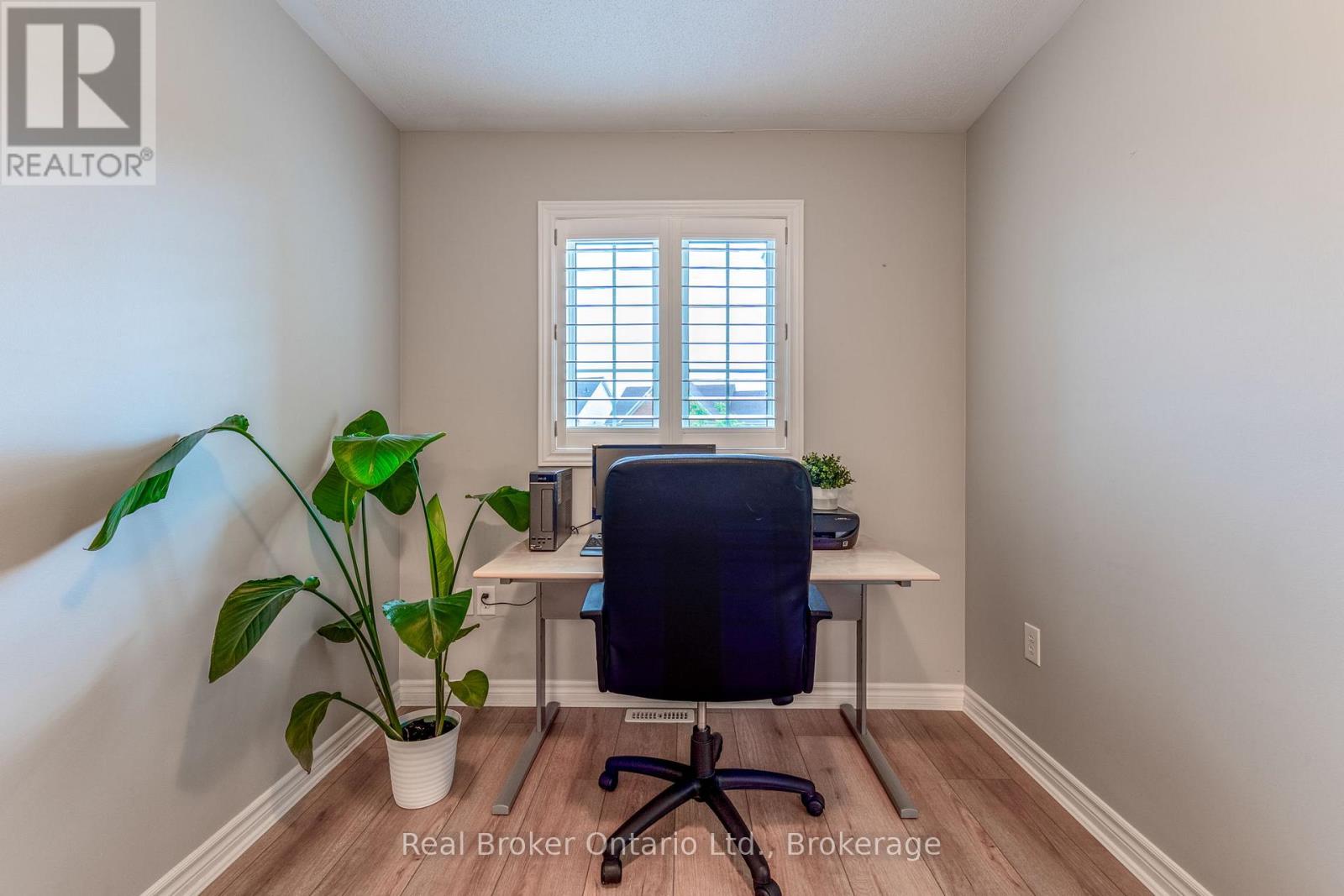 50 The Queensway, Barrie, Ontario L4M 7J3 - Photo 26 - S13858088