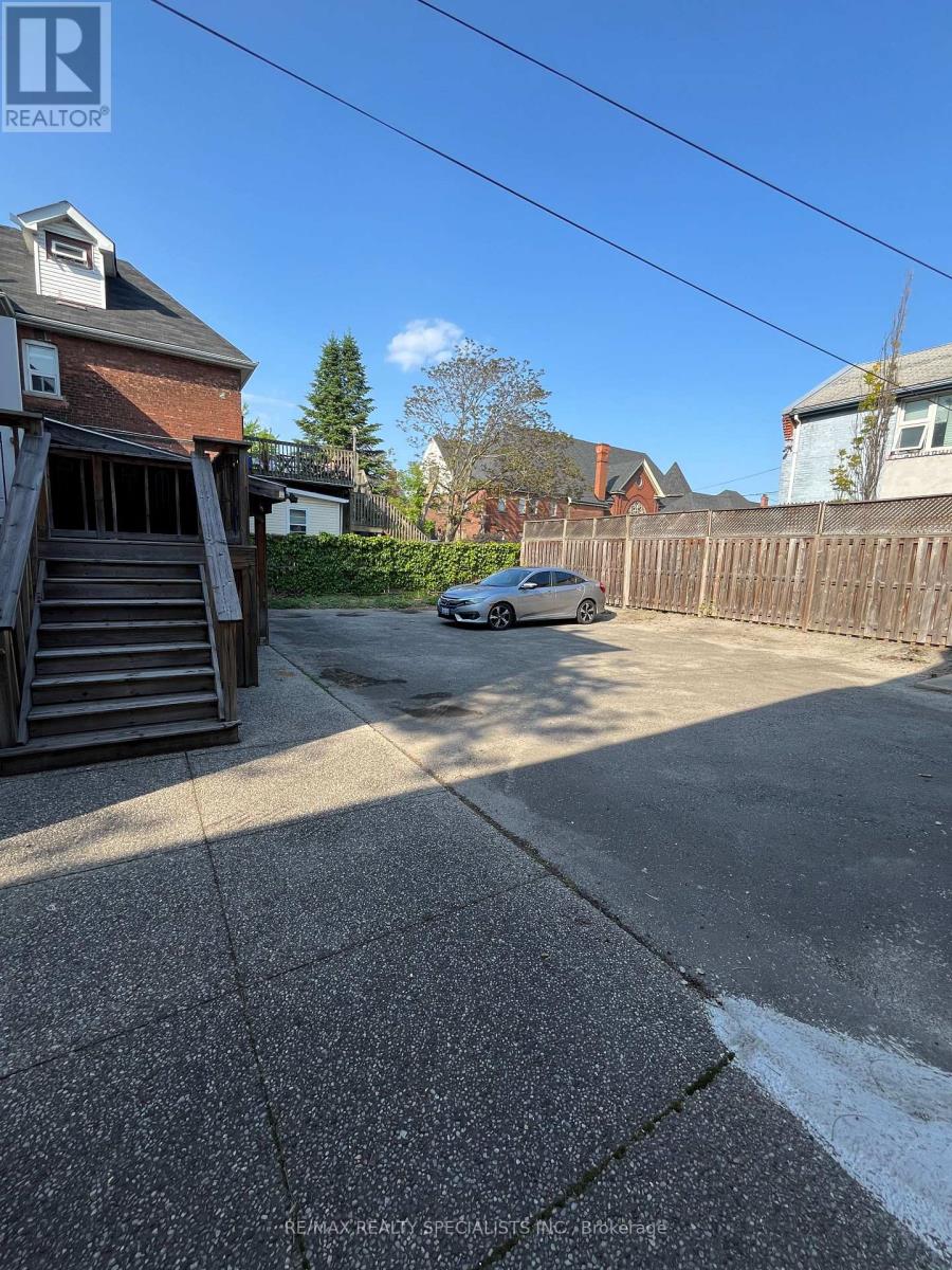 Lower - 68 East Avenue N, Hamilton, Ontario  L8L 5H5 - Photo 15 - X13729436