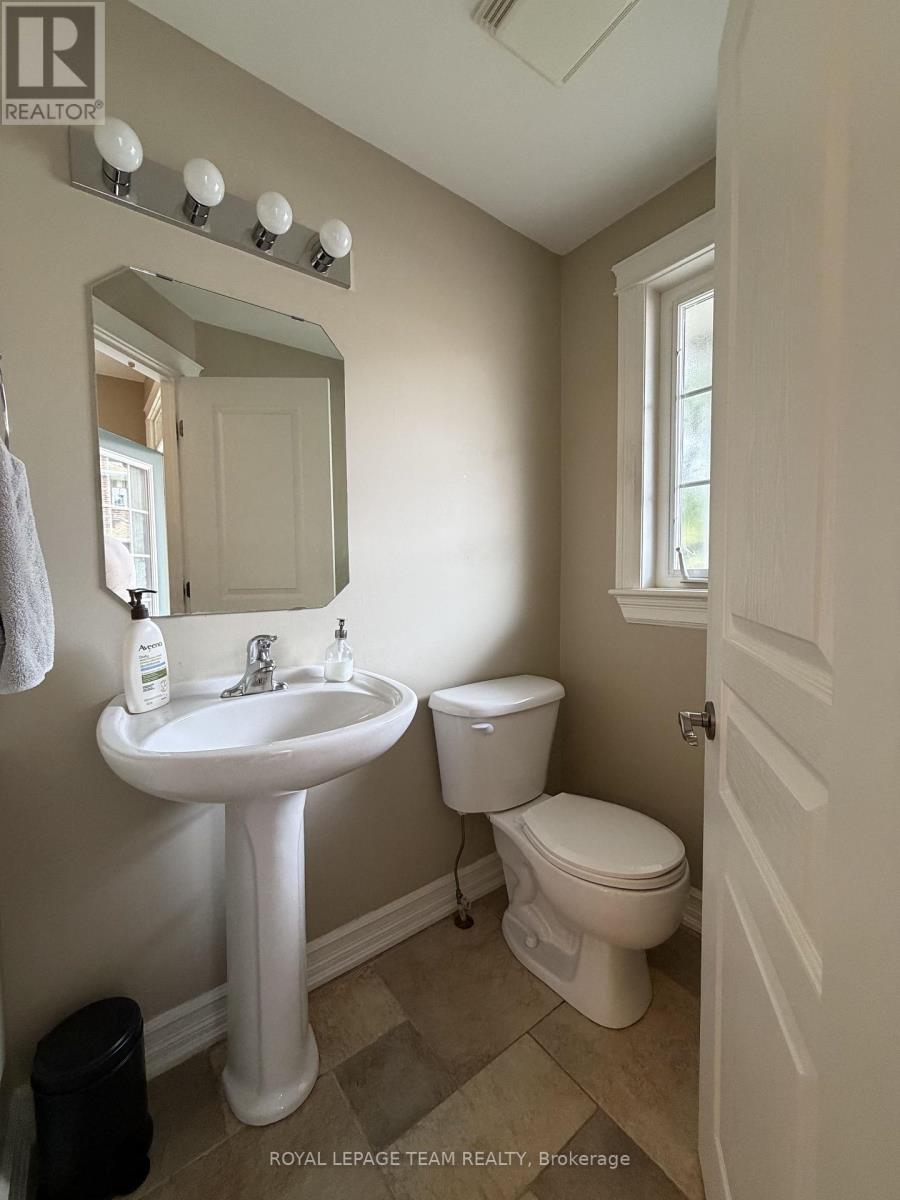 251 Tofino Private, Ottawa, Ontario  K2M 0B1 - Photo 19 - X13858066