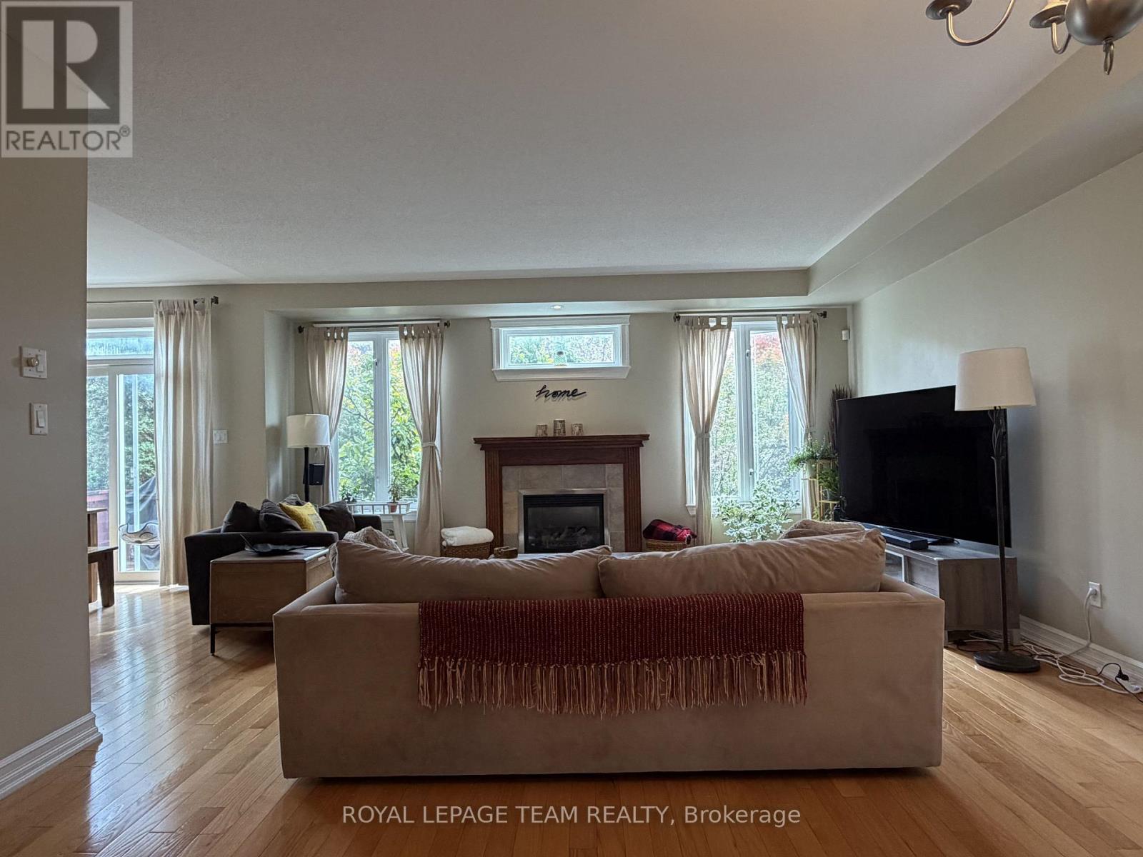 251 Tofino Private, Ottawa, Ontario  K2M 0B1 - Photo 4 - X13858066